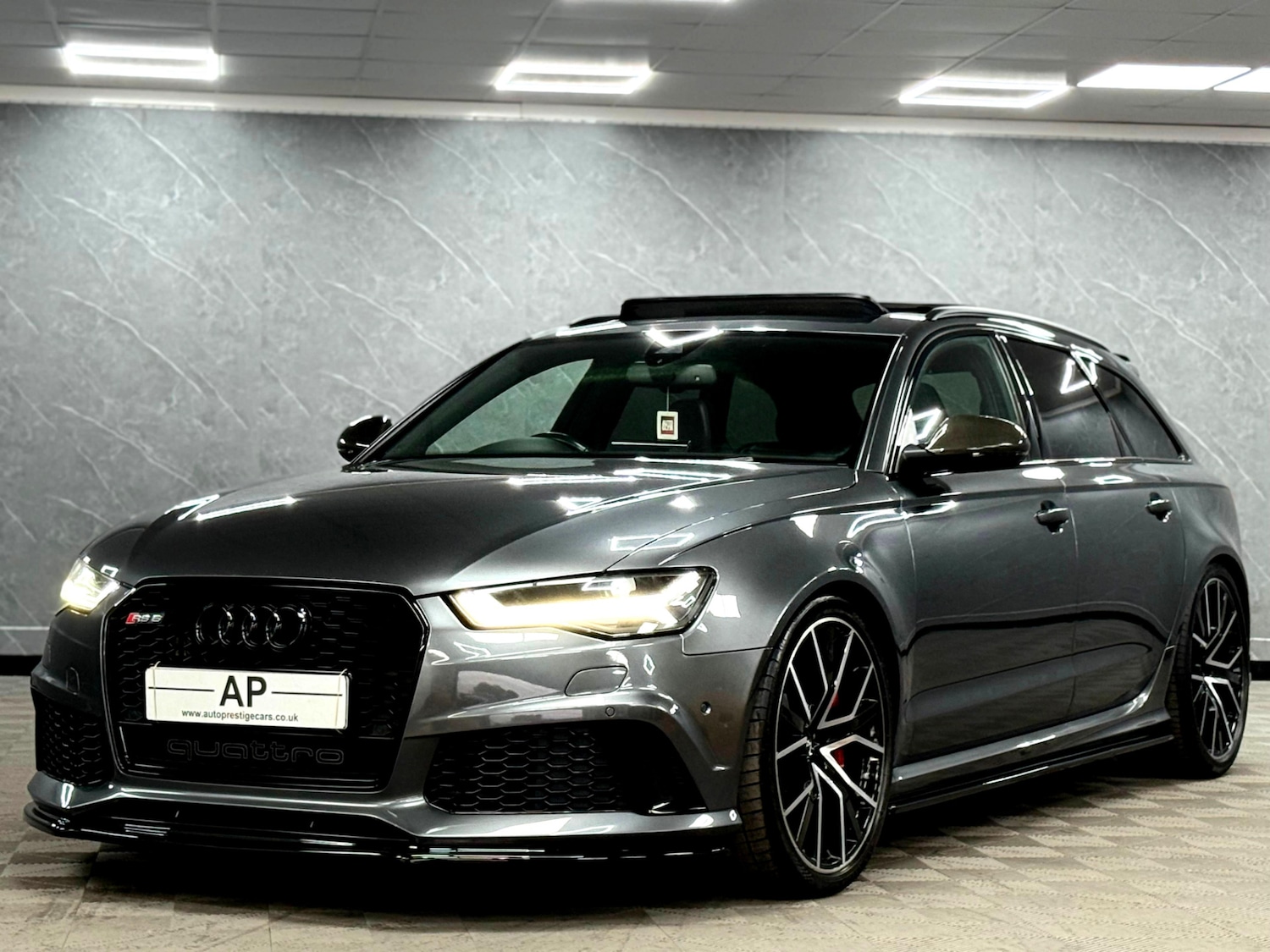 Used Audi RS6 2018 for sale - 76134635: Photo 17