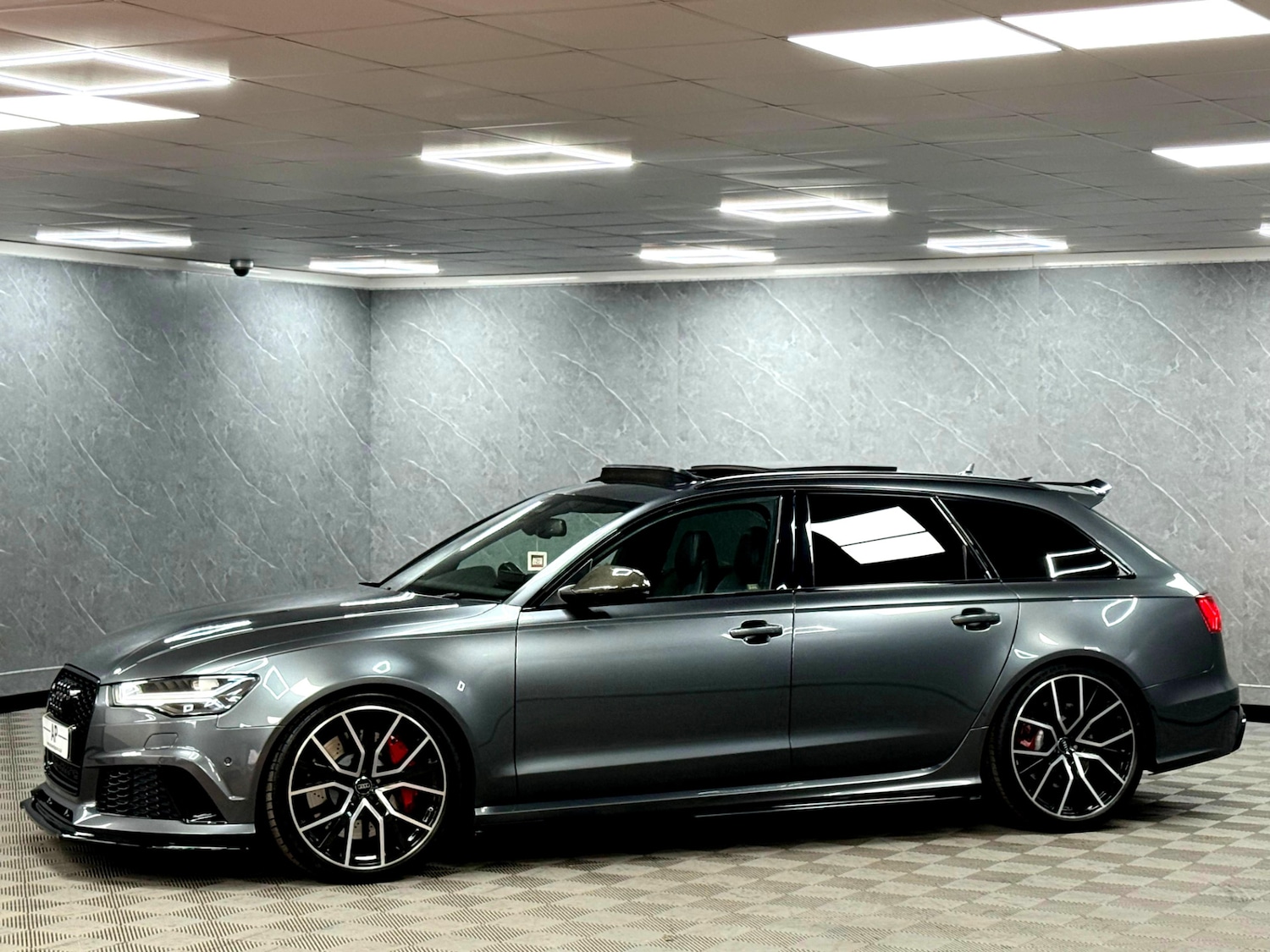 Used Audi RS6 2018 for sale - 76134635: Photo 18