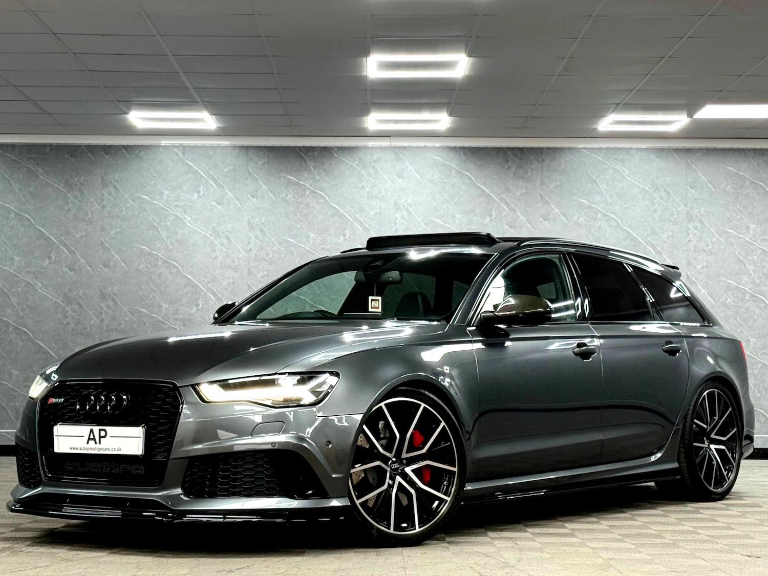 Used Audi RS6 2018 for sale - 76134635: Photo 2