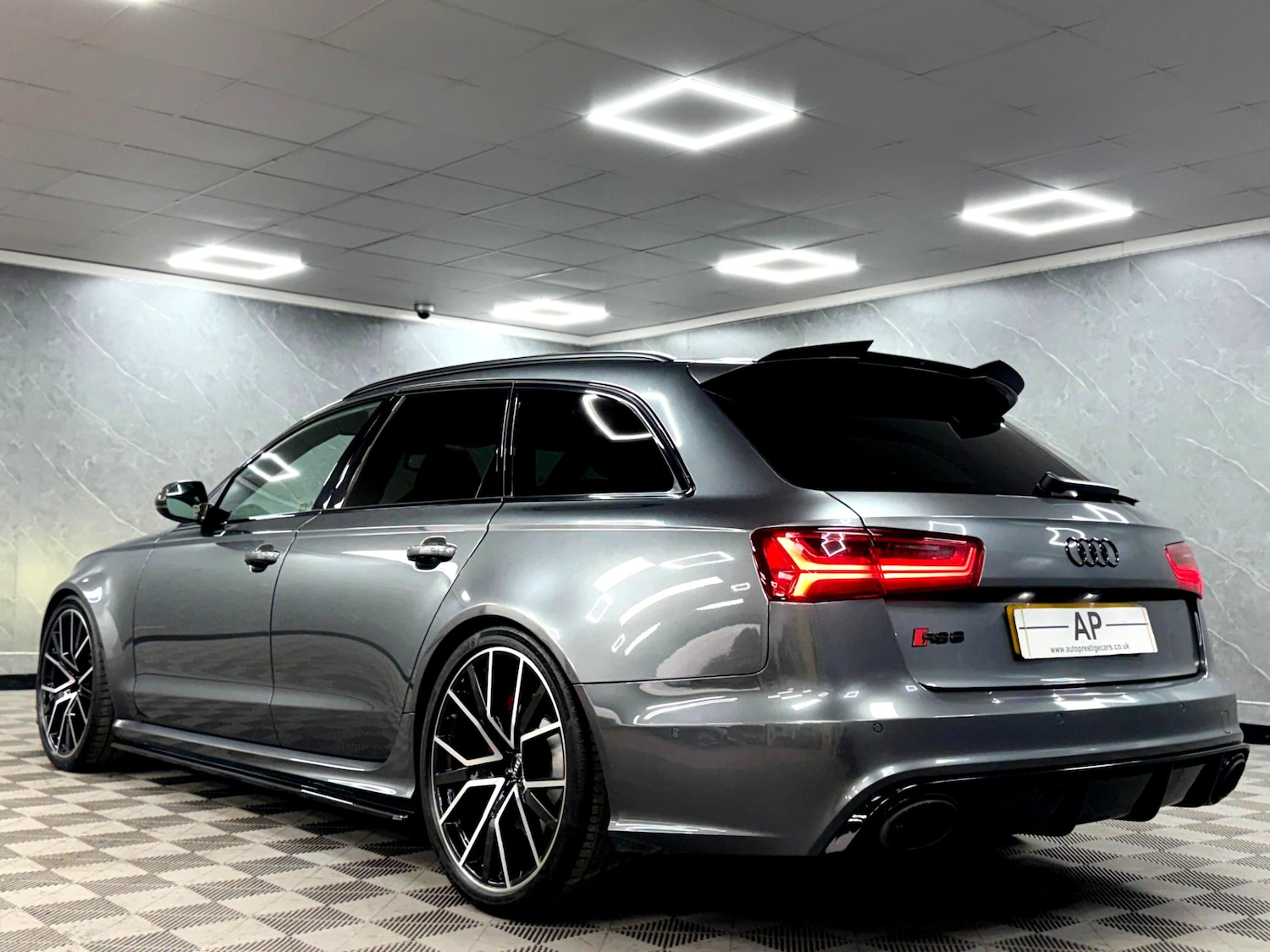 Used Audi RS6 2018 for sale - 76134635: Photo 24