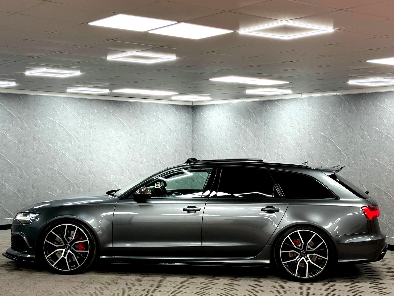 Used Audi RS6 2018 for sale - 76134635: Photo 26