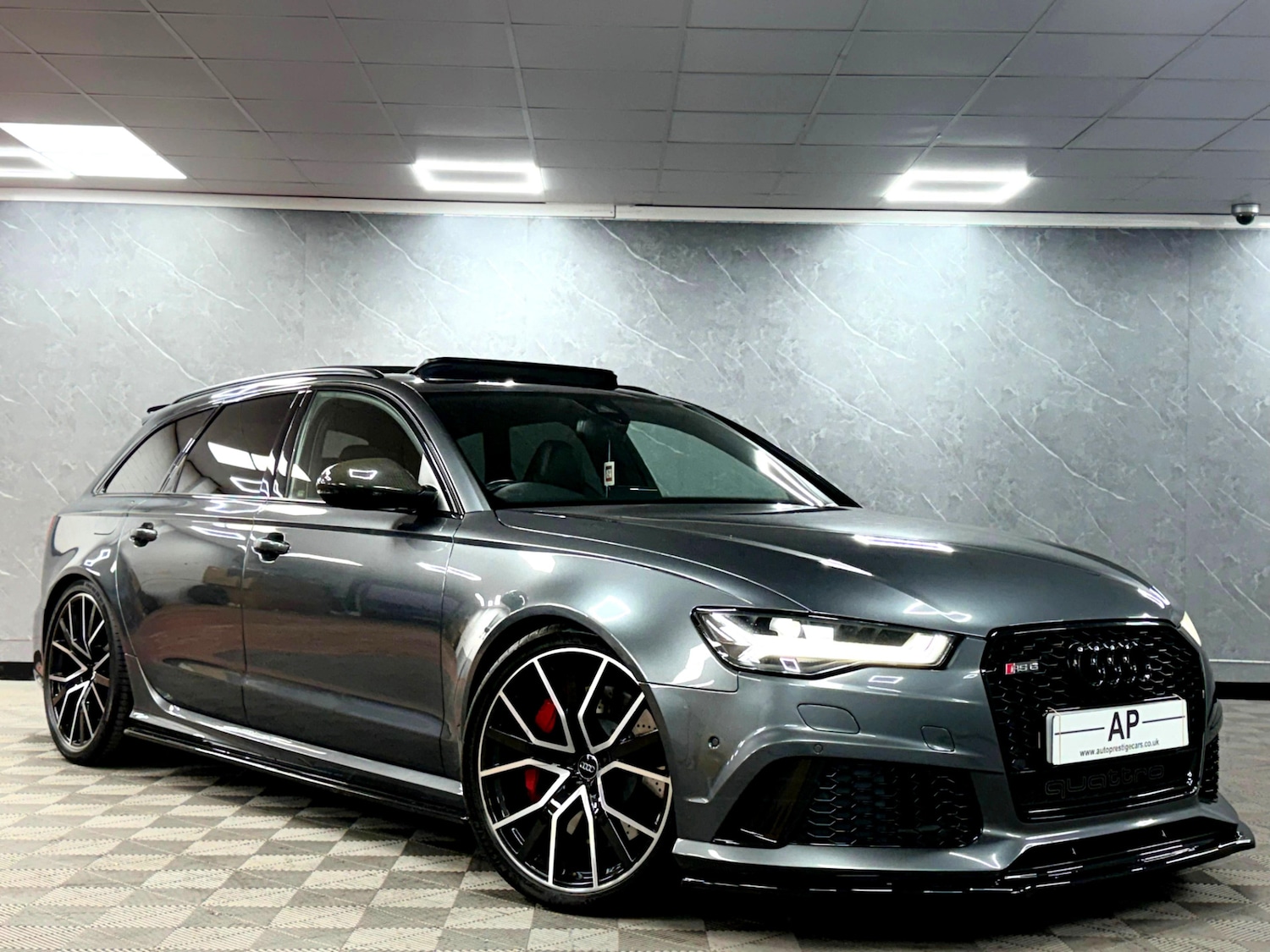 Used Audi RS6 2018 for sale - 76134635: Photo 3