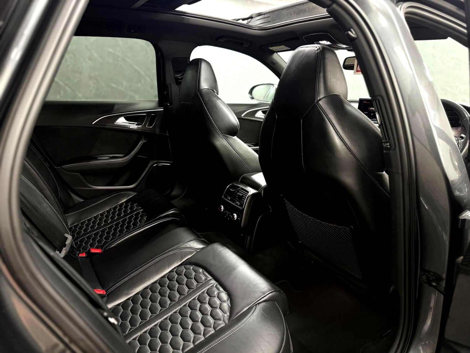 Used Audi RS6 2018 for sale - 76134635: Photo 35