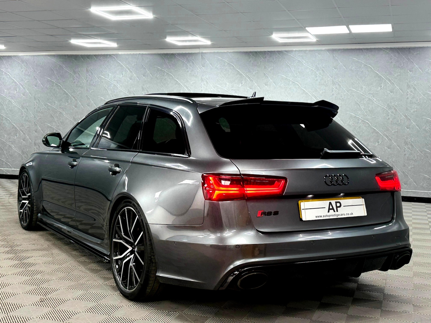 Used Audi RS6 2018 for sale - 76134635: Photo 7