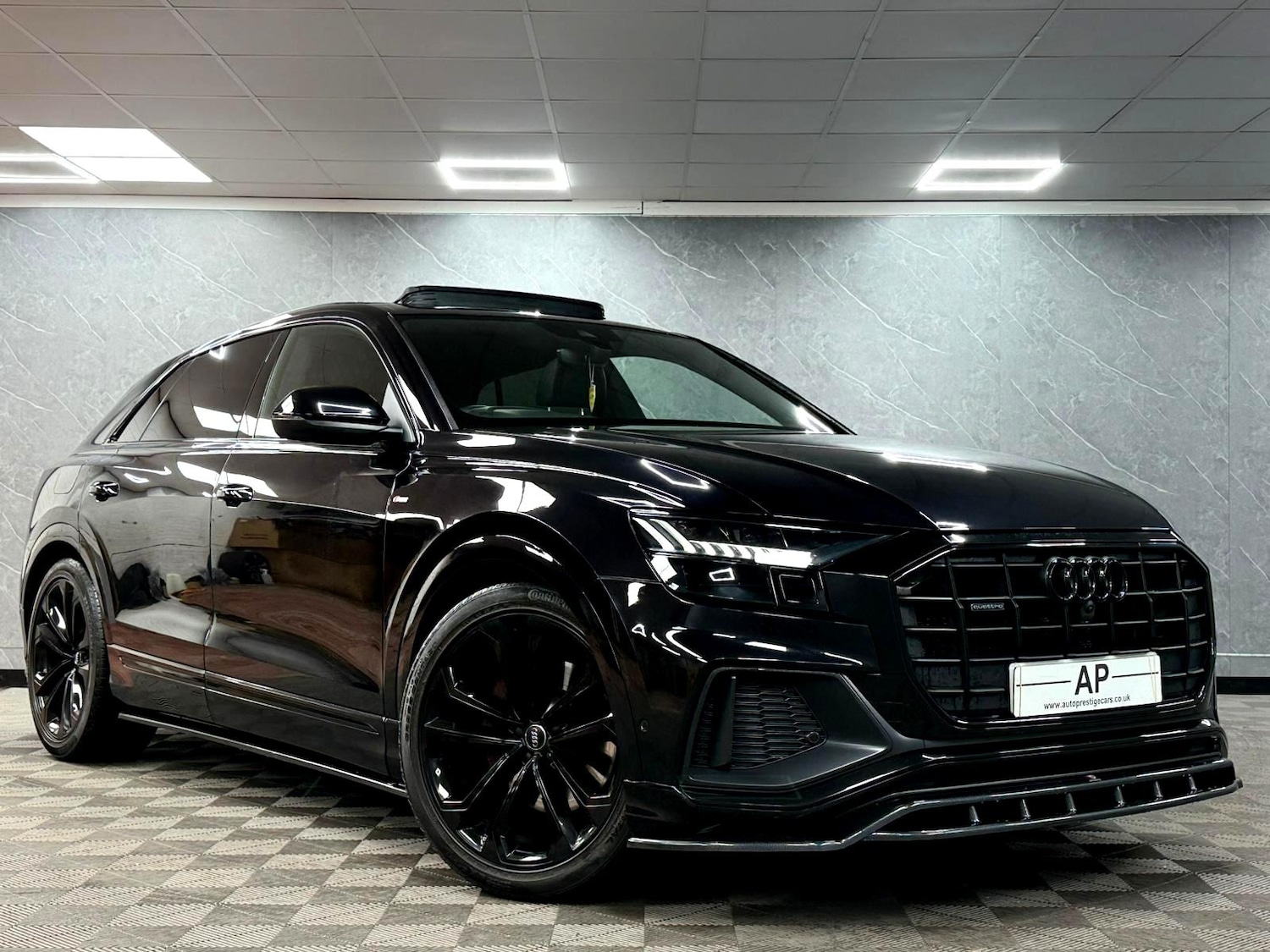 Used Audi Q8 2020 for sale - 76759250: Photo 1