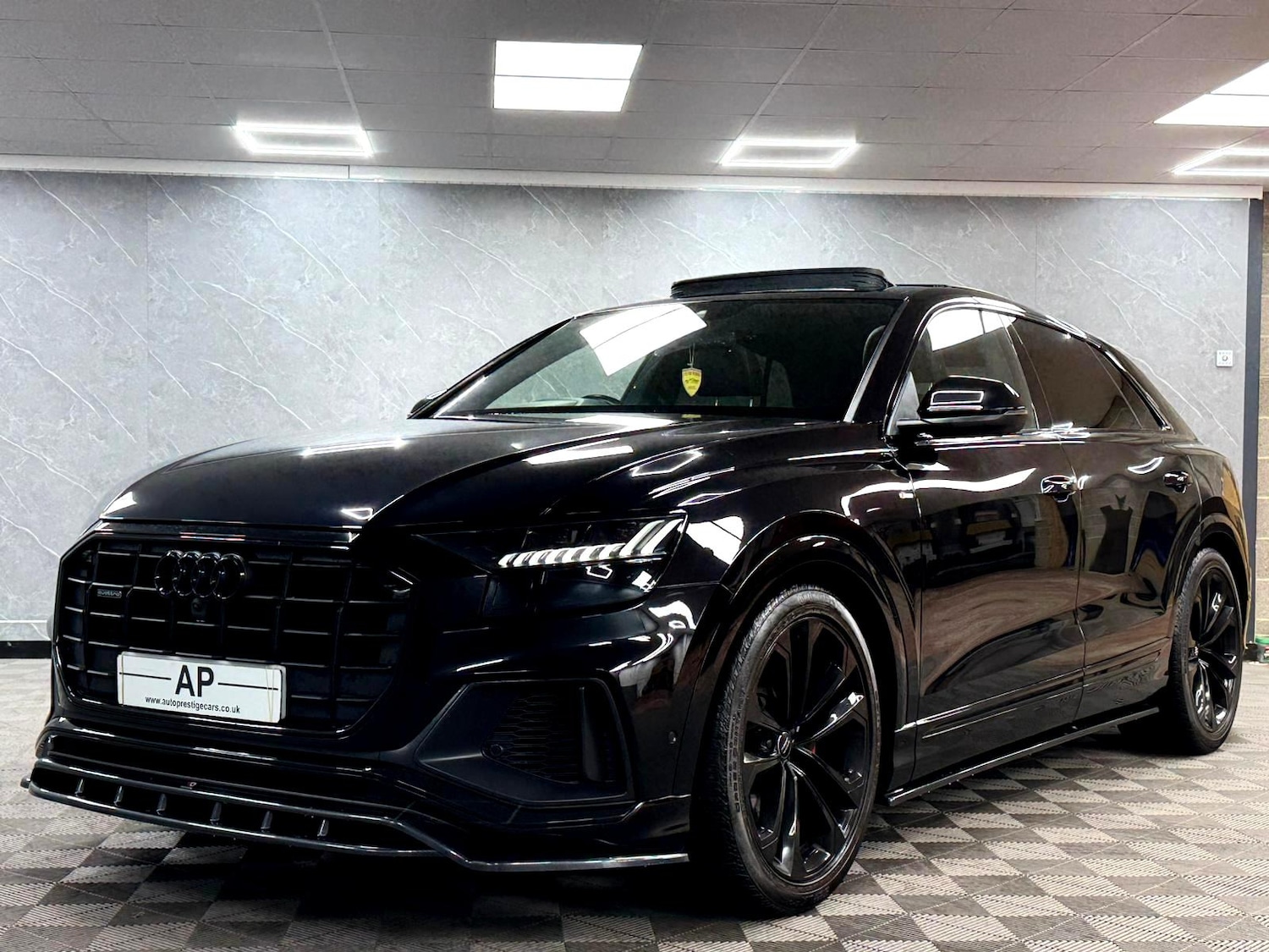 Used Audi Q8 2020 for sale - 76759250: Photo 17