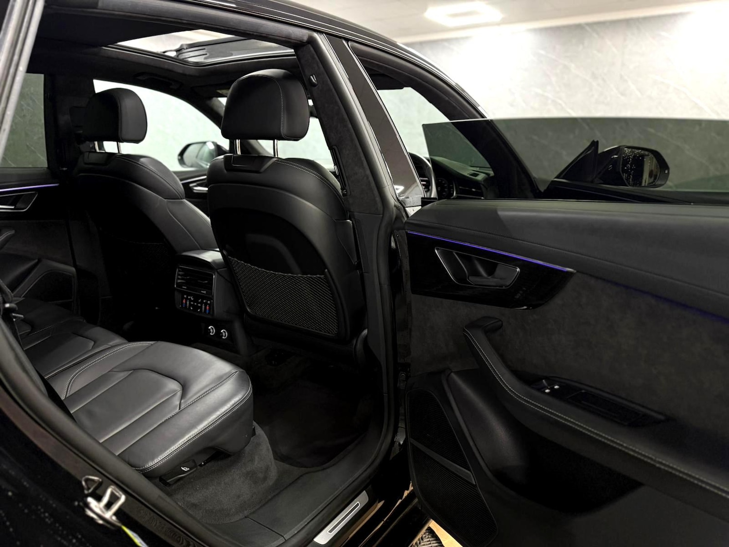 Used Audi Q8 2020 for sale - 76759250: Photo 36