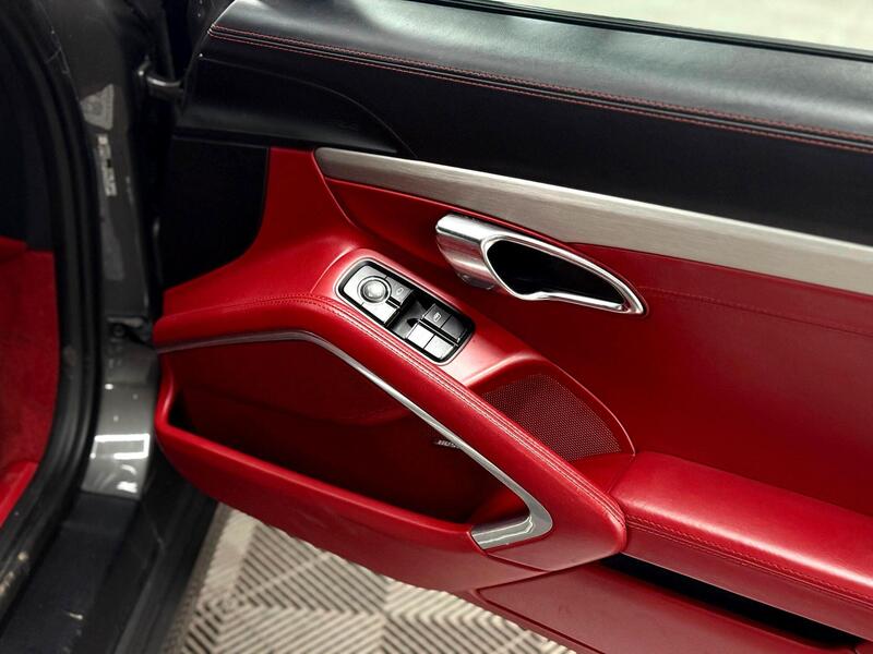 Used Porsche 911 for sale - 78150369: Photo 45