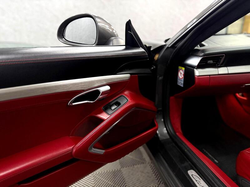 Used Porsche 911 for sale - 78150369: Photo 64