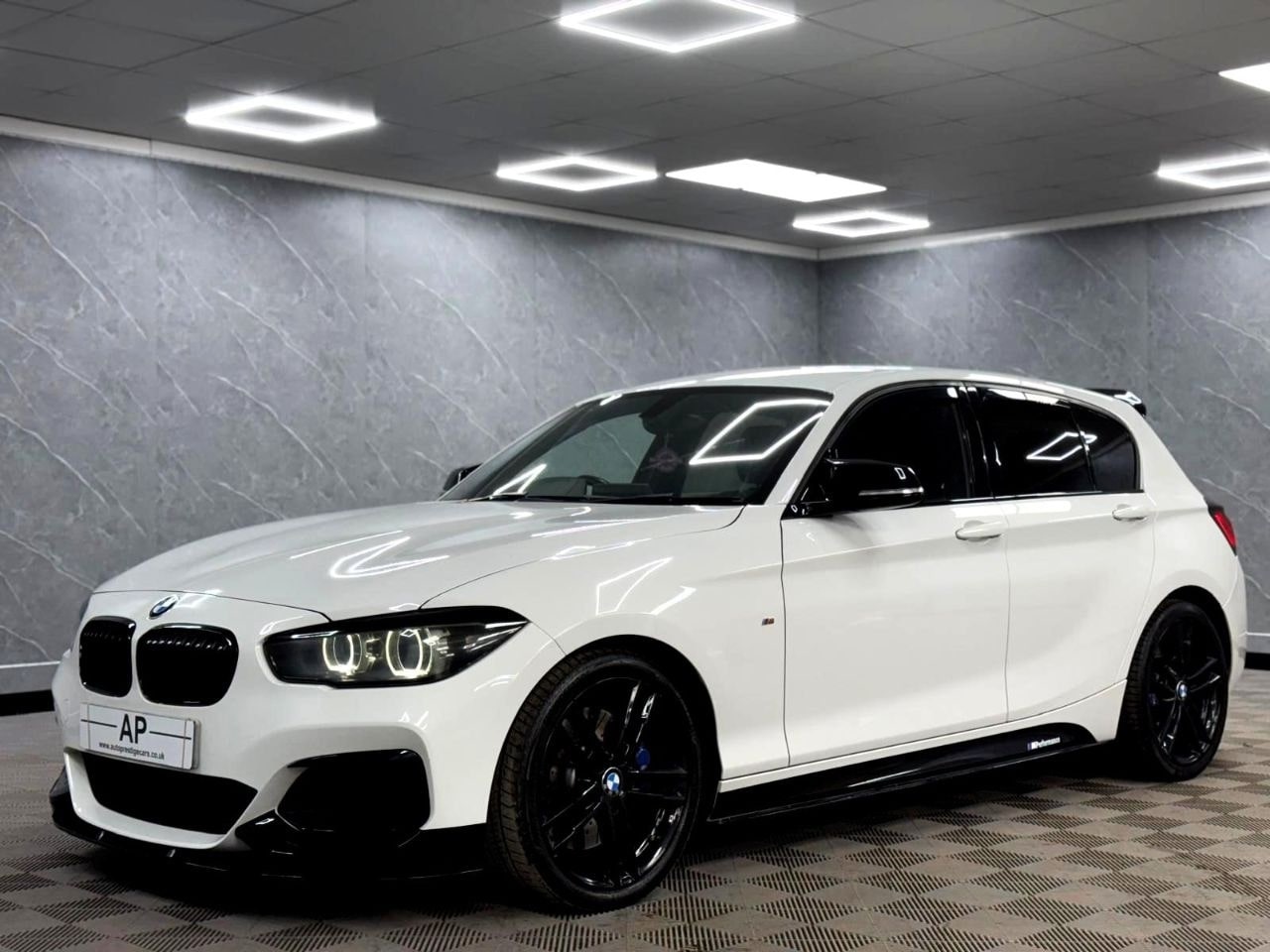 Used BMW 1 Series 2018 for sale - 76625775: Photo 9