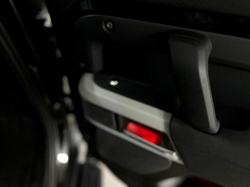 Used Land Rover Defender 2024 for sale - 78206469: Photo 51