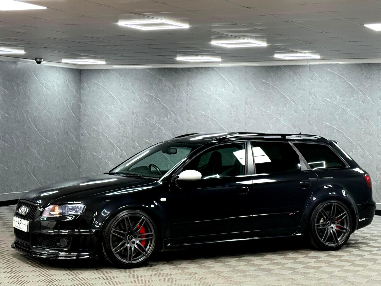 Used Audi RS4 2006 for sale - 76527601: Photo 21