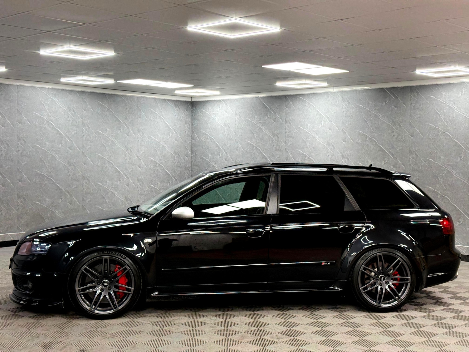 Used Audi RS4 2006 for sale - 76527601: Photo 26