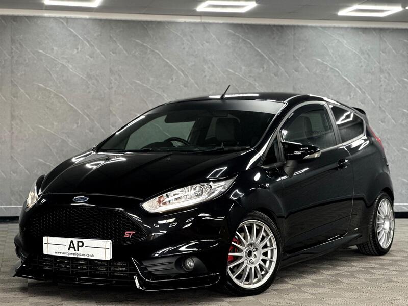 Used Ford Fiesta 2013 for sale - 78186575: Photo 2