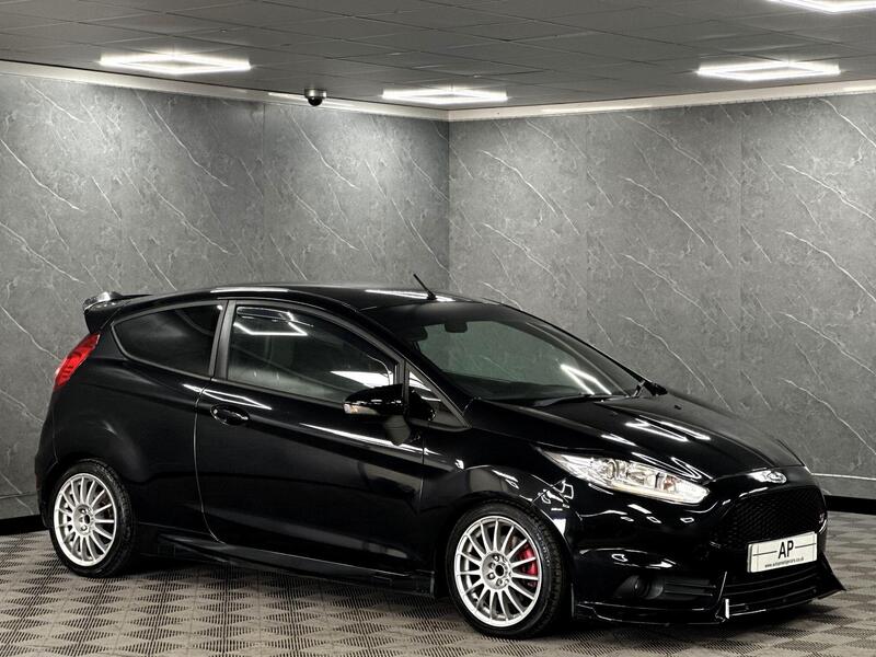 Used Ford Fiesta 2013 for sale - 78186575: Photo 4