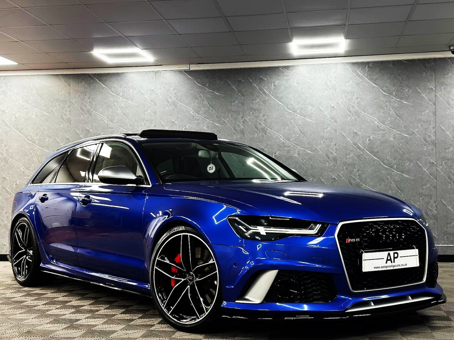 Used Audi RS6 2017 for sale - 76618503: Photo 1