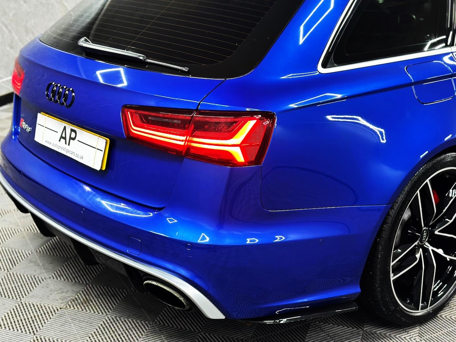 Used Audi RS6 2017 for sale - 76618503: Photo 23