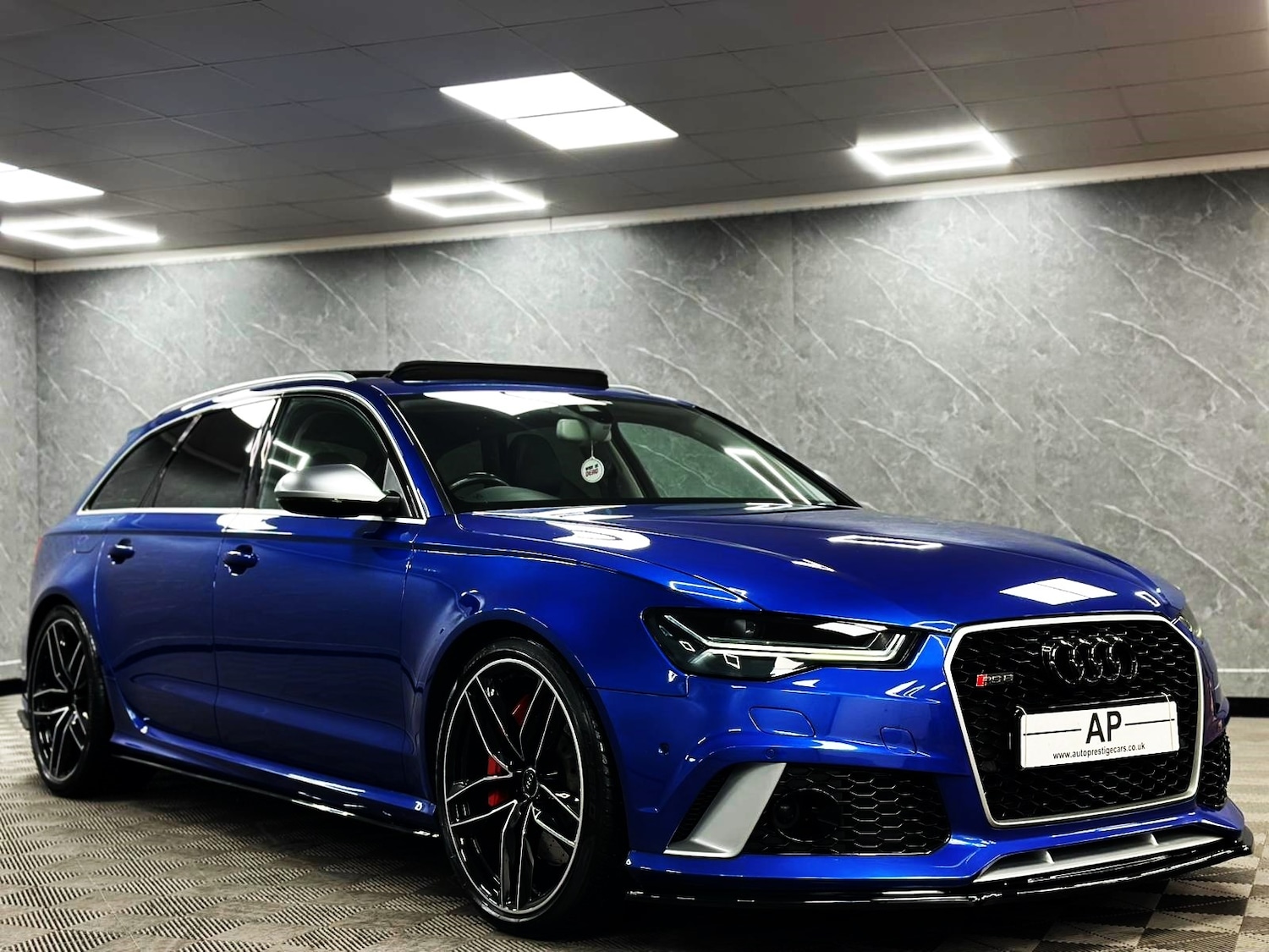 Used Audi RS6 2017 for sale - 76618503: Photo 24