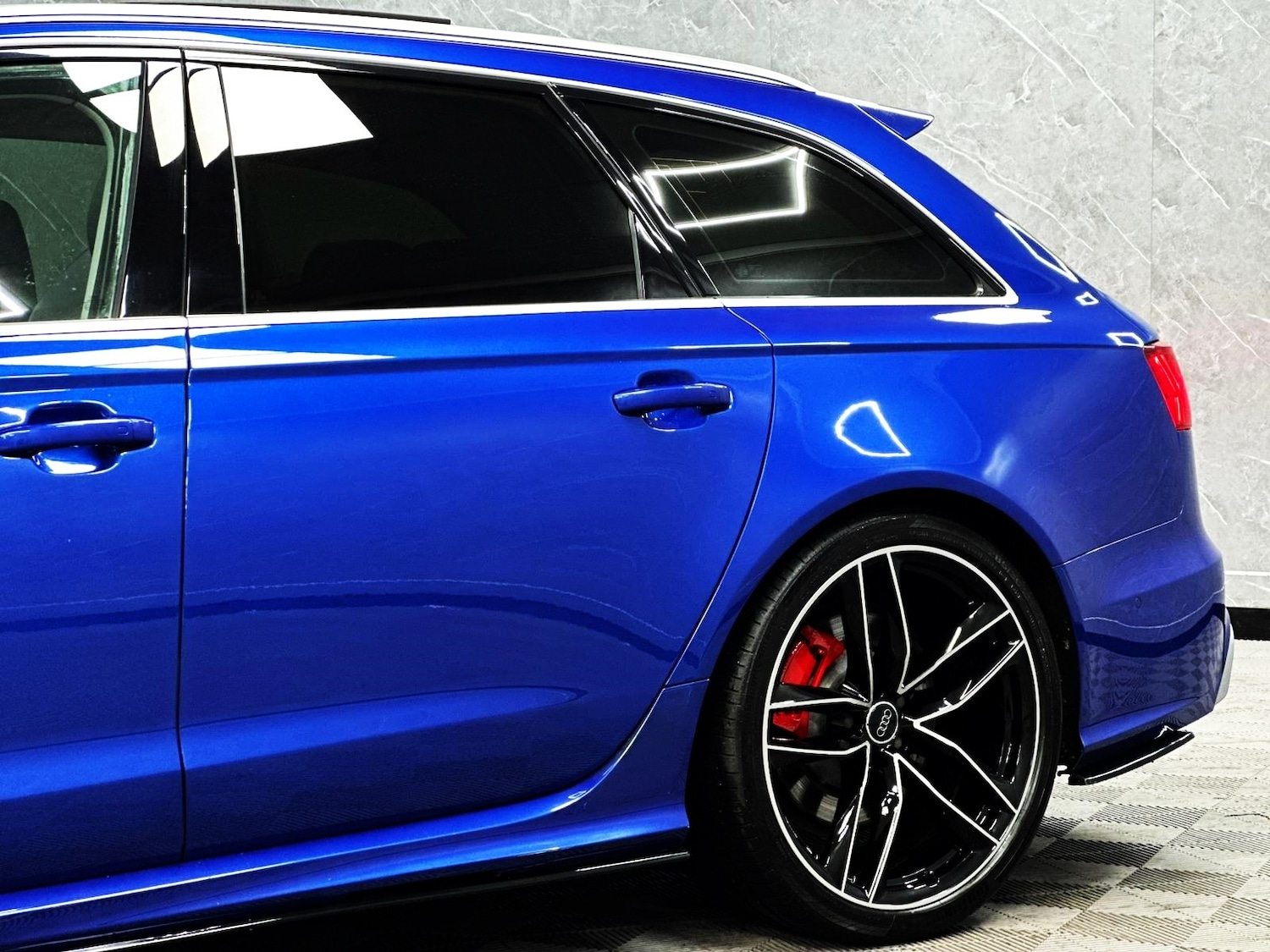 Used Audi RS6 2017 for sale - 76618503: Photo 26