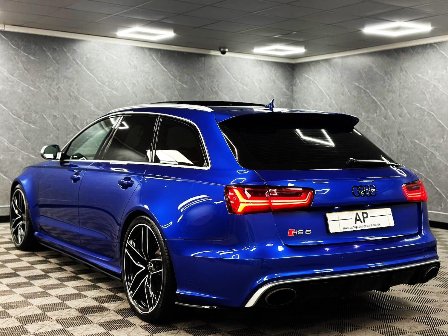 Used Audi RS6 2017 for sale - 76618503: Photo 35