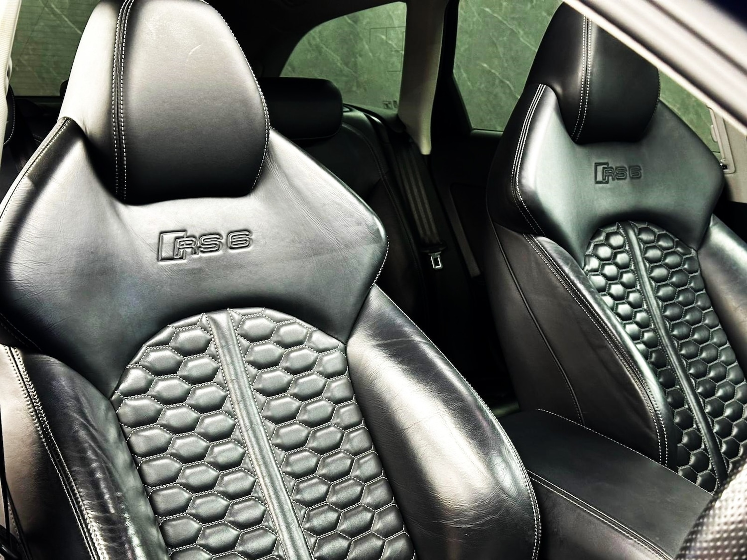 Used Audi RS6 2017 for sale - 76618503: Photo 40