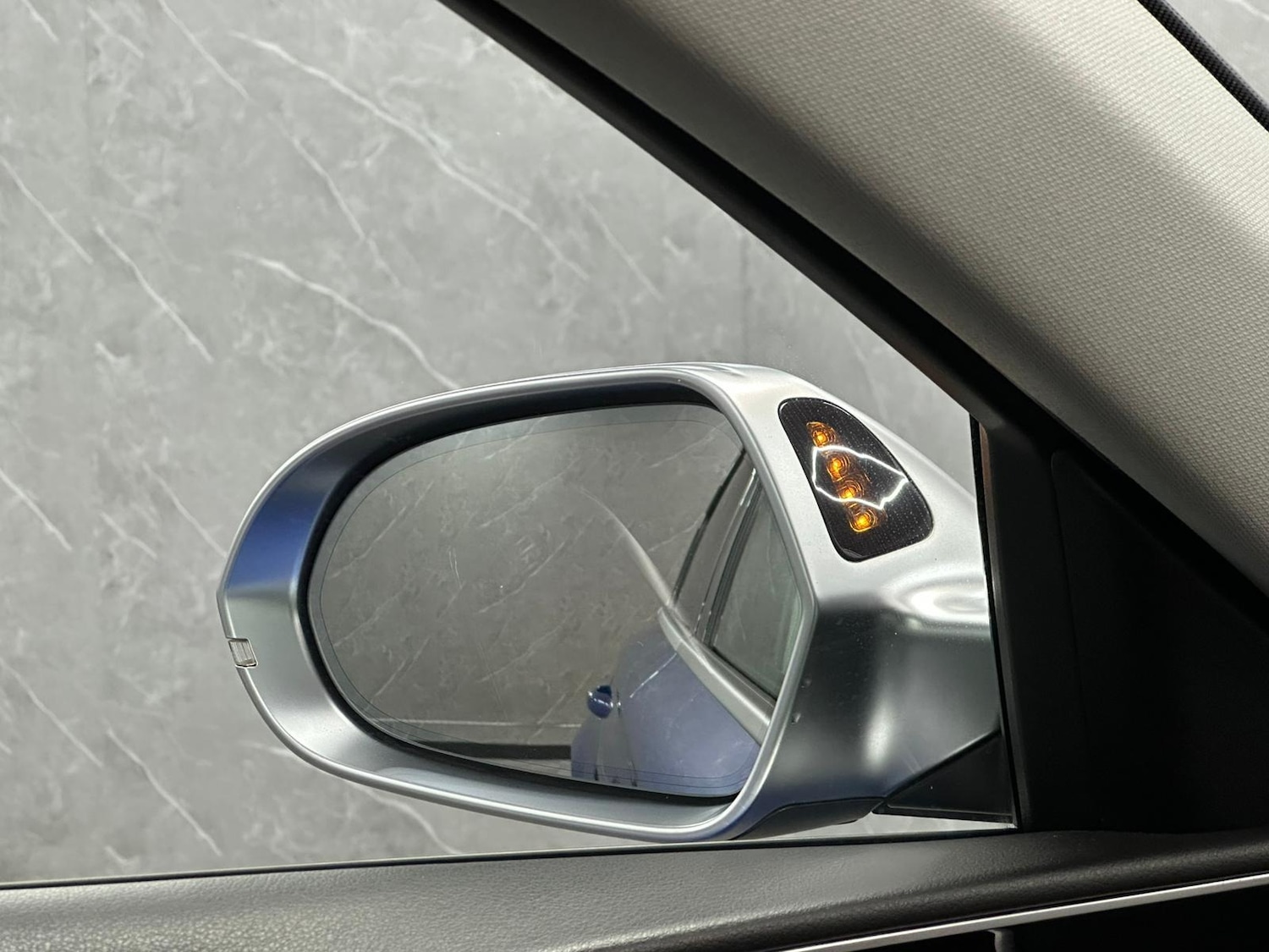 Used Audi RS6 2017 for sale - 76618503: Photo 44