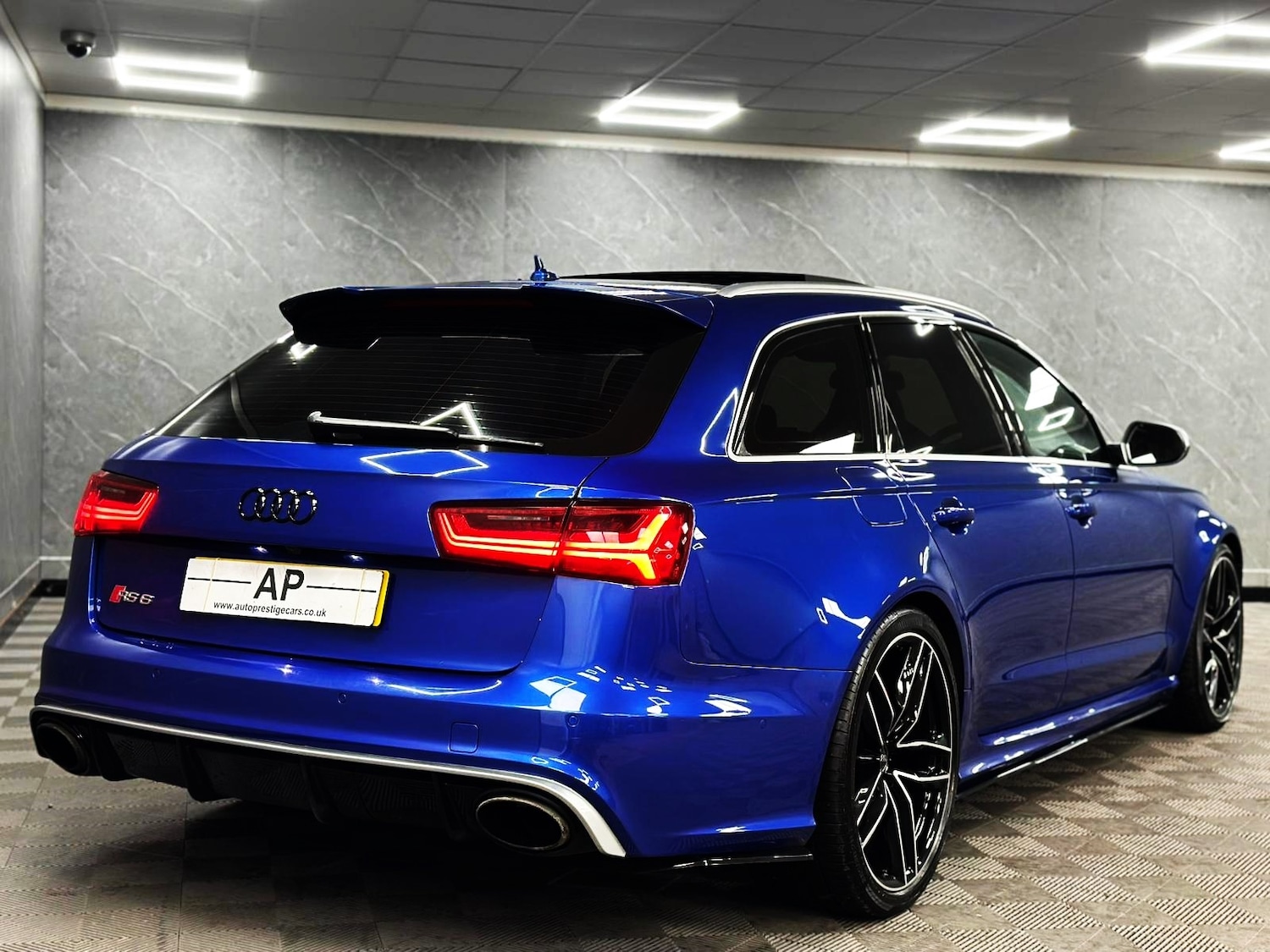 Used Audi RS6 2017 for sale - 76618503: Photo 59