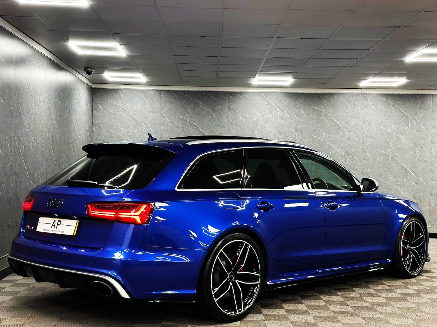 Used Audi RS6 2017 for sale - 76618503: Photo 60
