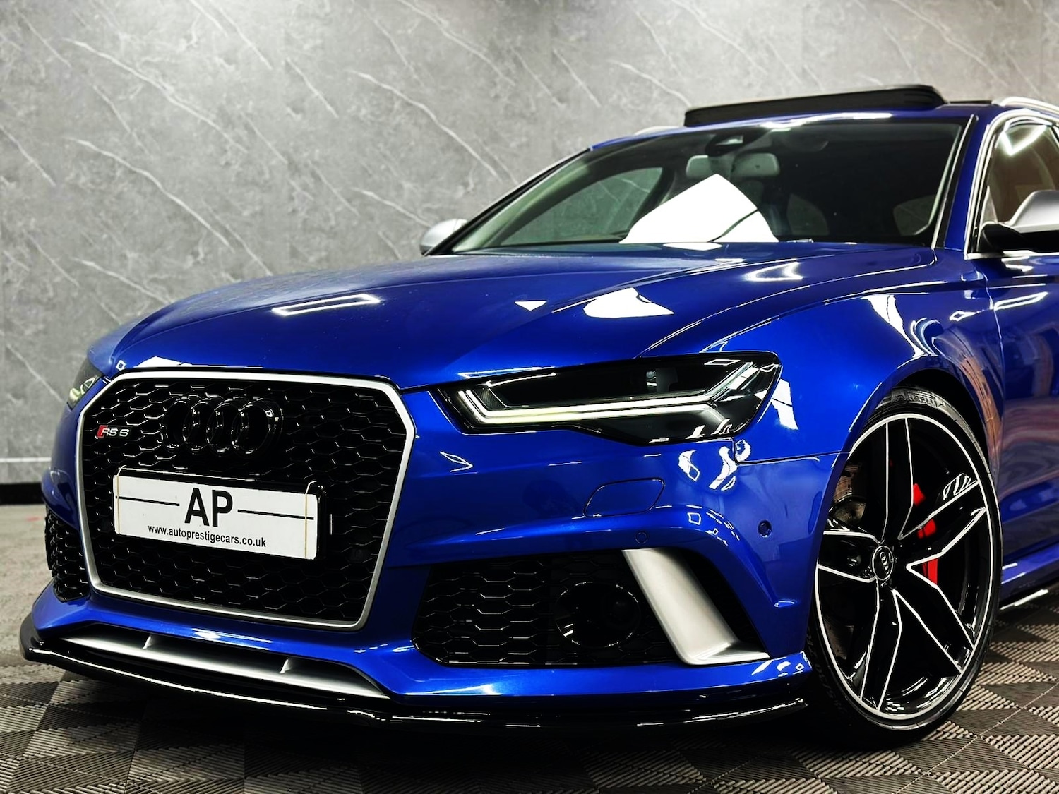 Used Audi RS6 2017 for sale - 76618503: Photo 68