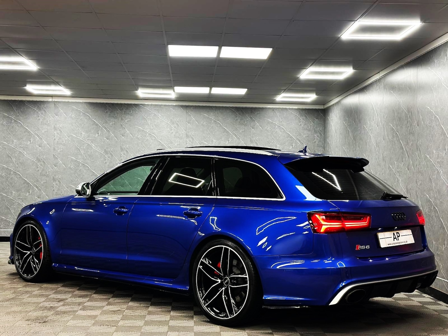 Used Audi RS6 2017 for sale - 76618503: Photo 74
