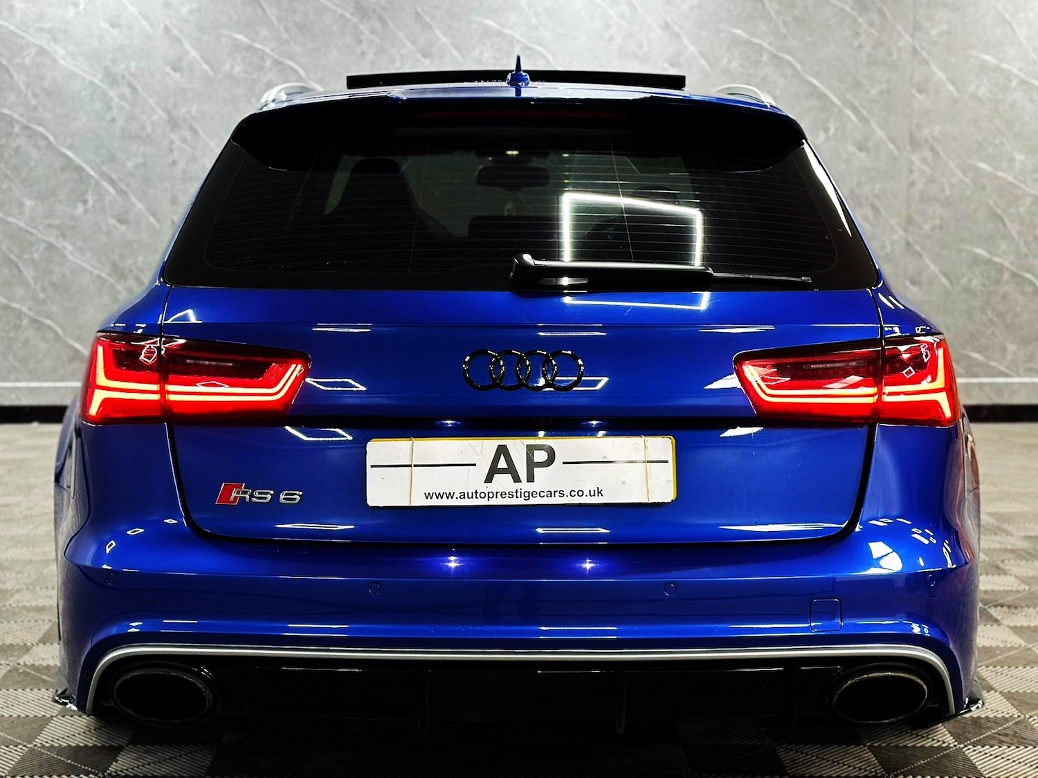 Used Audi RS6 2017 for sale - 76618503: Photo 8