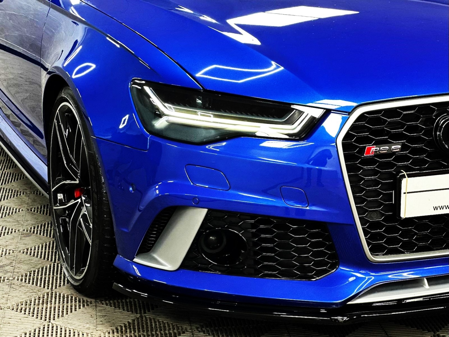 Used Audi RS6 2017 for sale - 76618503: Photo 9