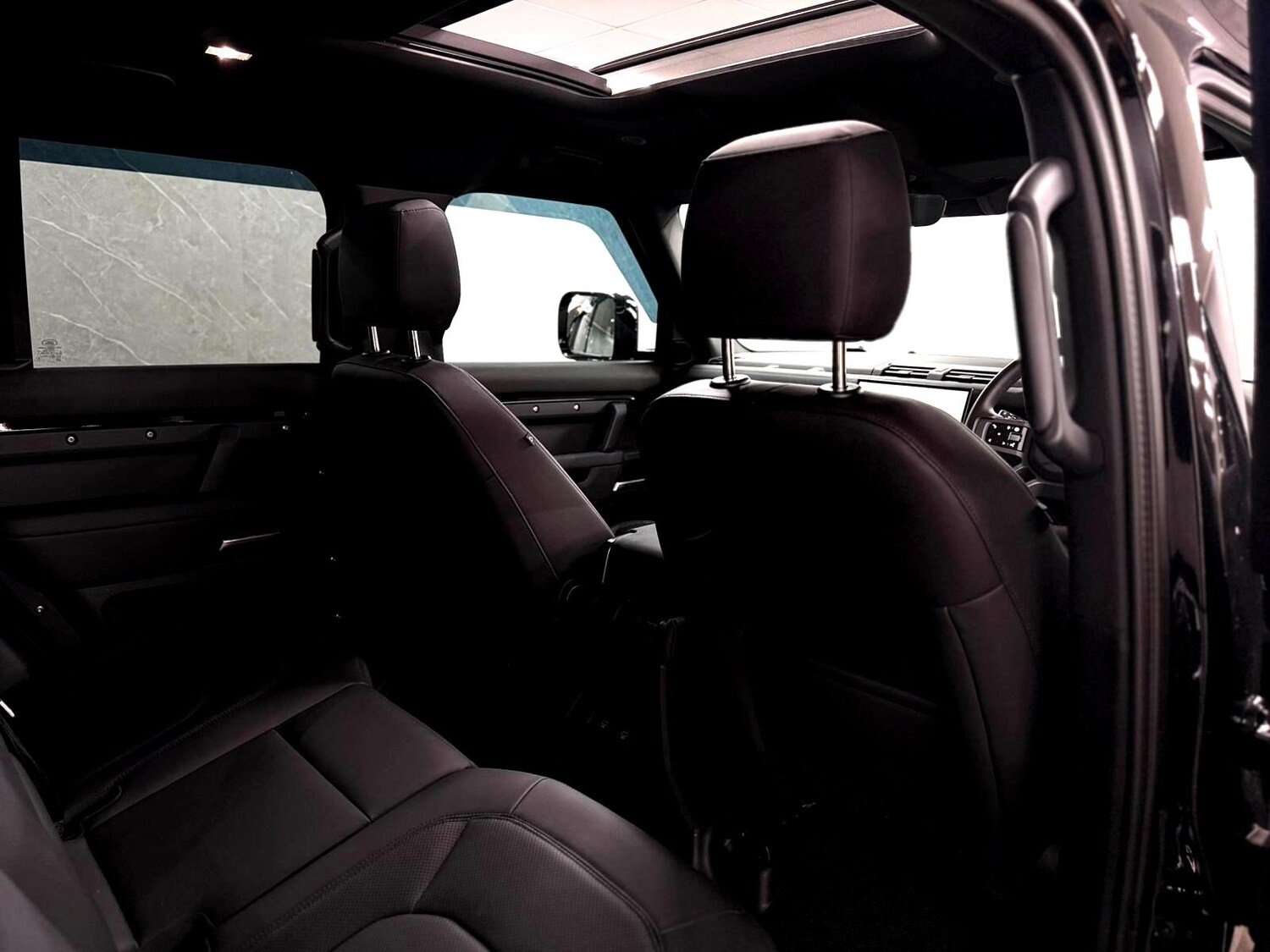 Used Land Rover Defender 2025 for sale - 78108412: Photo 26