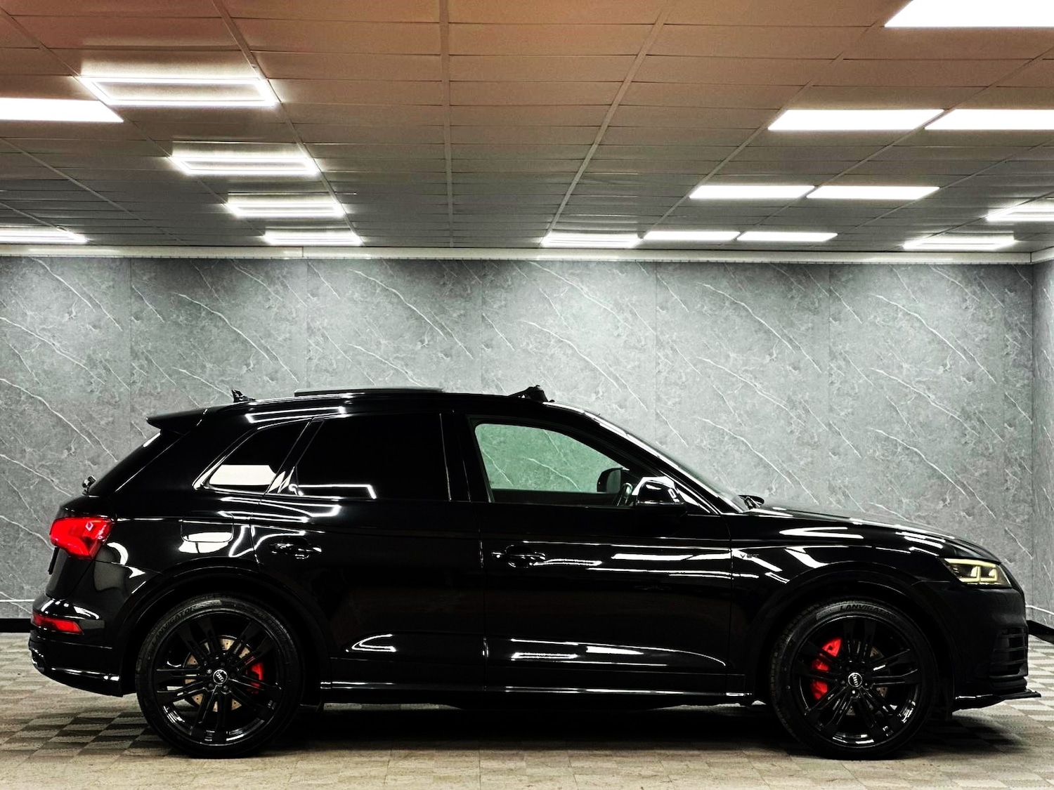 Used Audi Q5 2018 for sale - 77201488: Photo 2