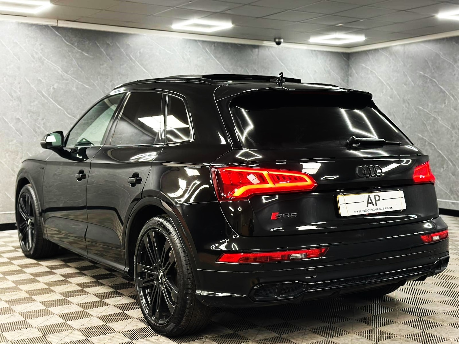 Used Audi Q5 2018 for sale - 77201488: Photo 31