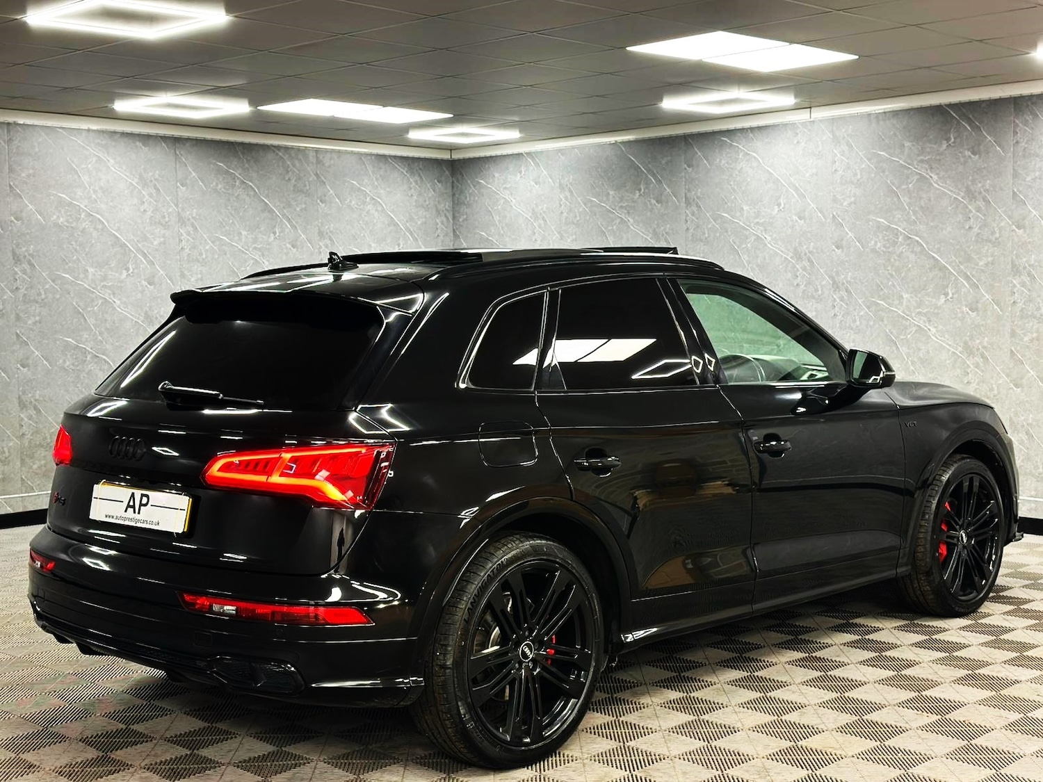 Used Audi Q5 2018 for sale - 77201488: Photo 32