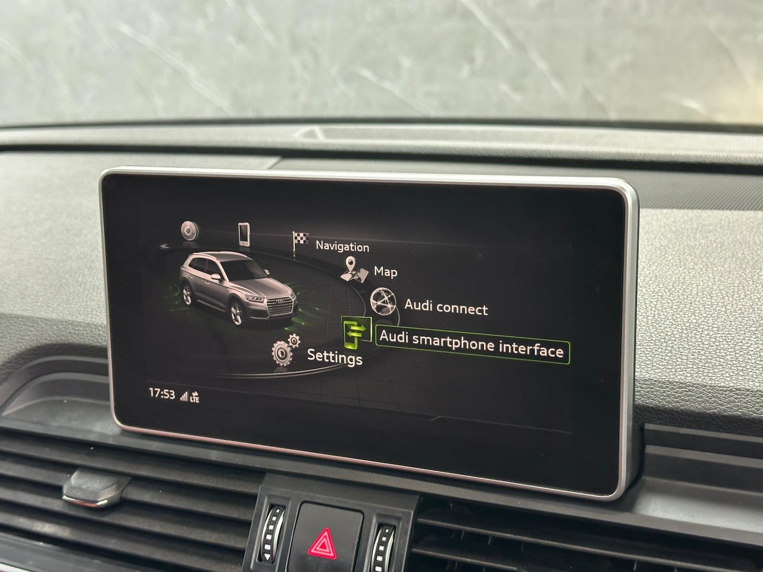 Used Audi Q5 2018 for sale - 77201488: Photo 35