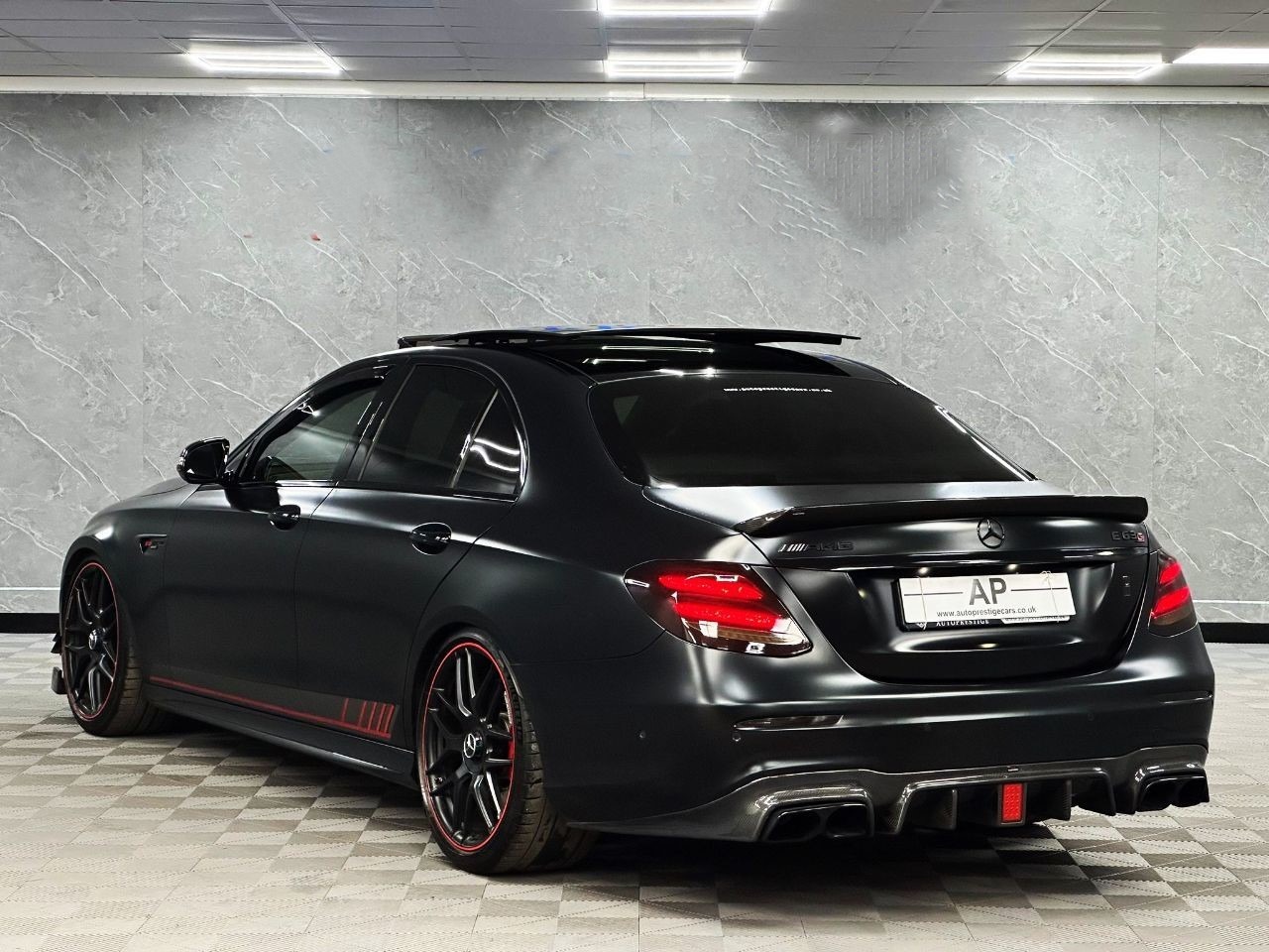 Used Mercedes-Benz E Class 2017 for sale - 77558831: Photo 4