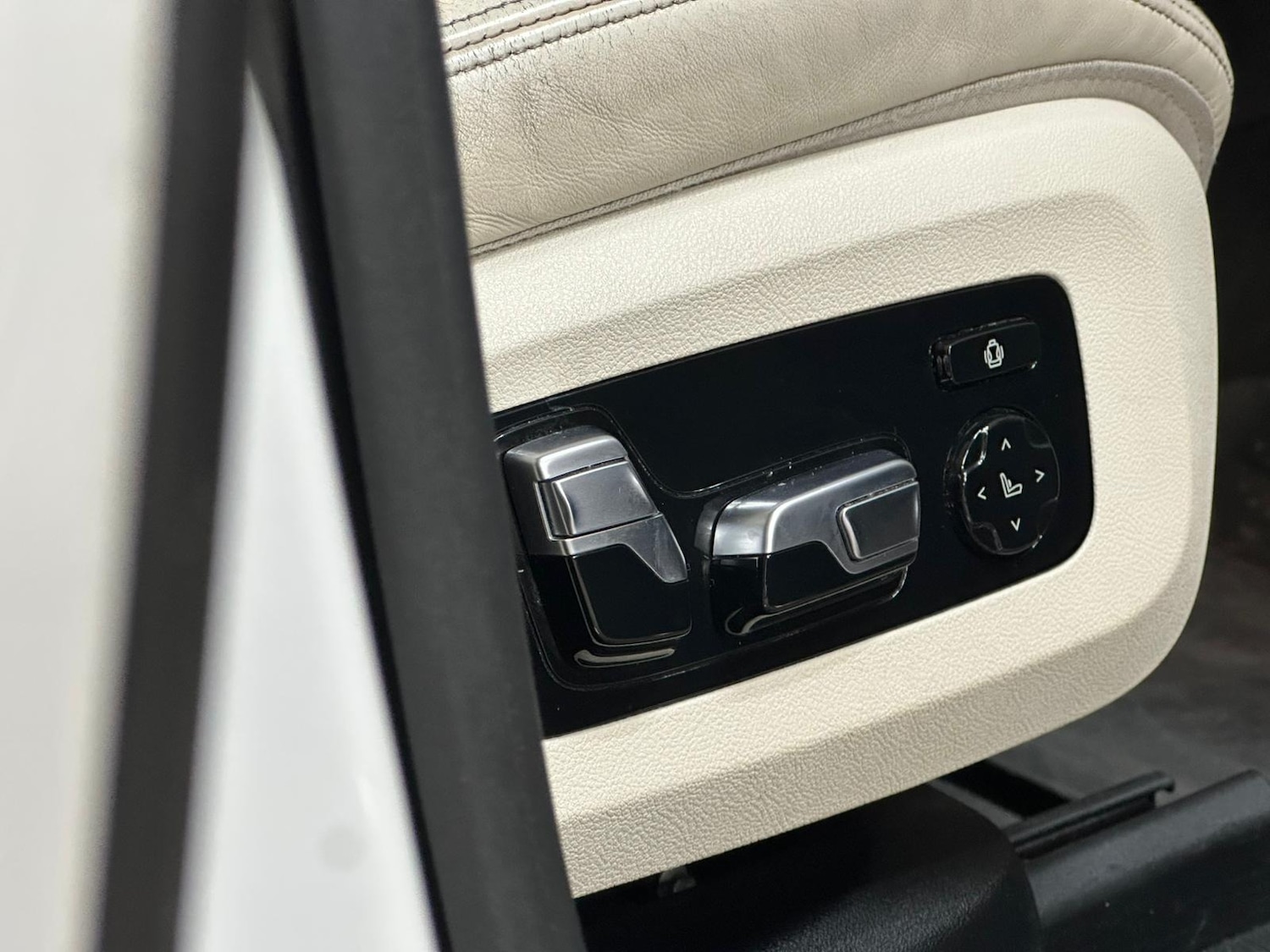 Used BMW X7 2019 for sale - 76539411: Photo 15