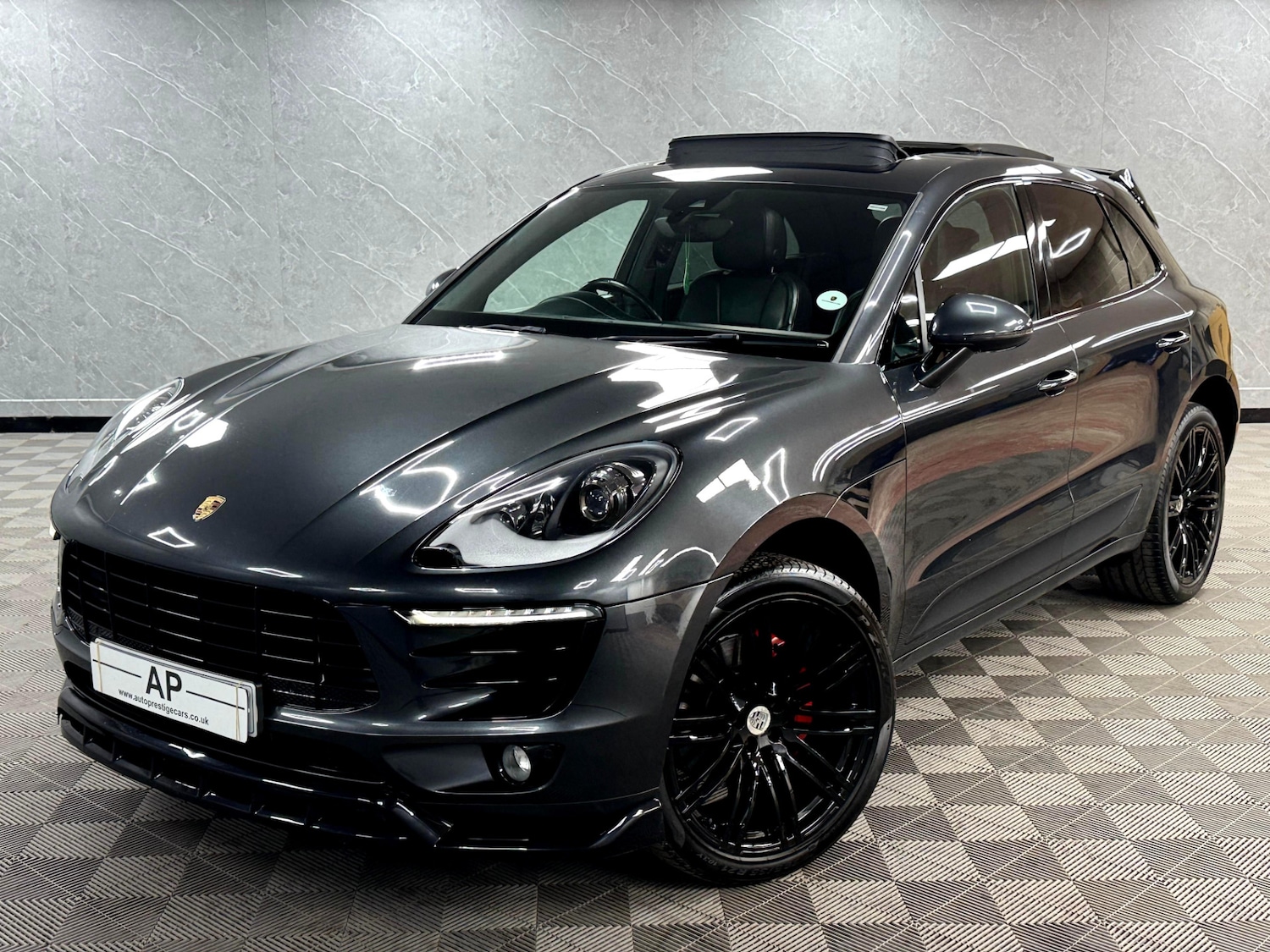Used Porsche Macan 2017 for sale - 76671151: Photo 27