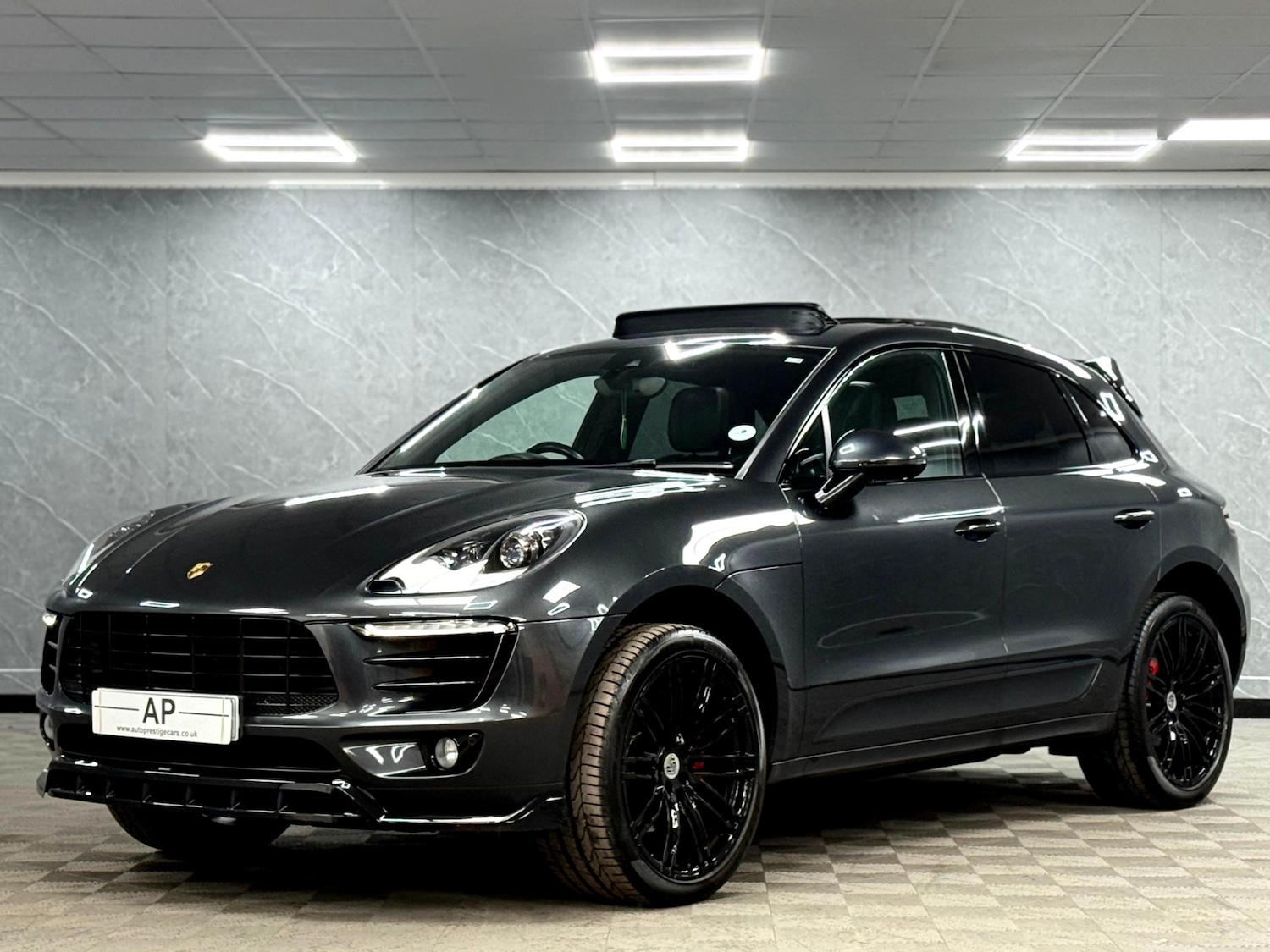 Used Porsche Macan 2017 for sale - 76671151: Photo 7