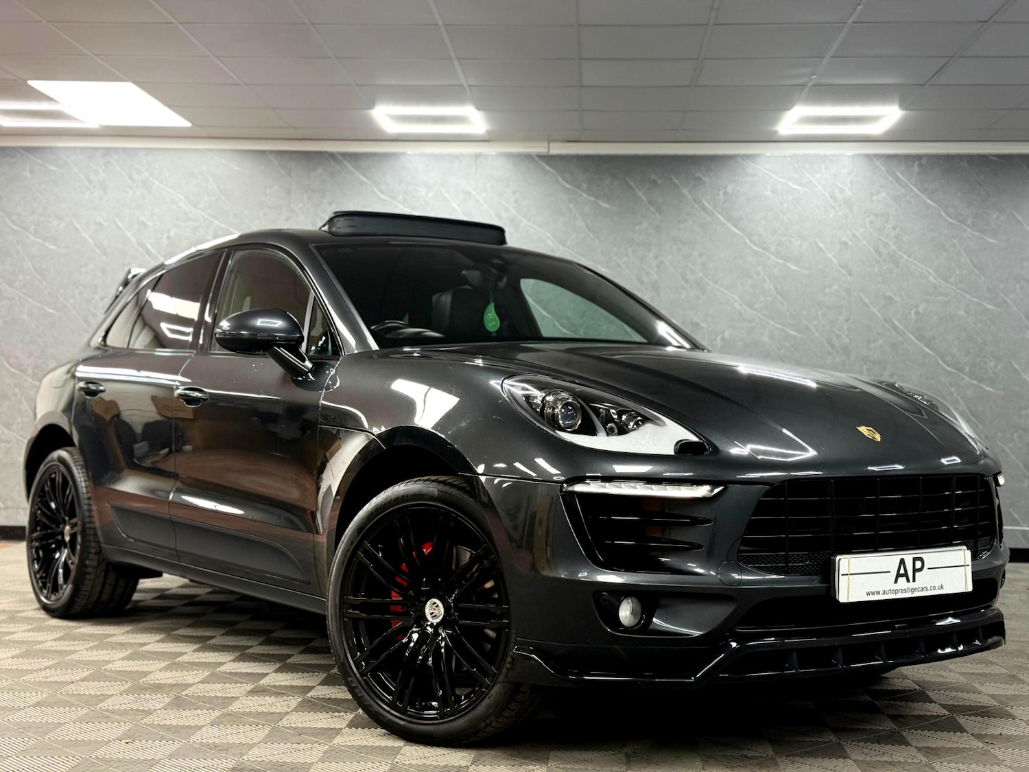 Used Porsche Macan 2017 for sale - 76671151: Photo 8