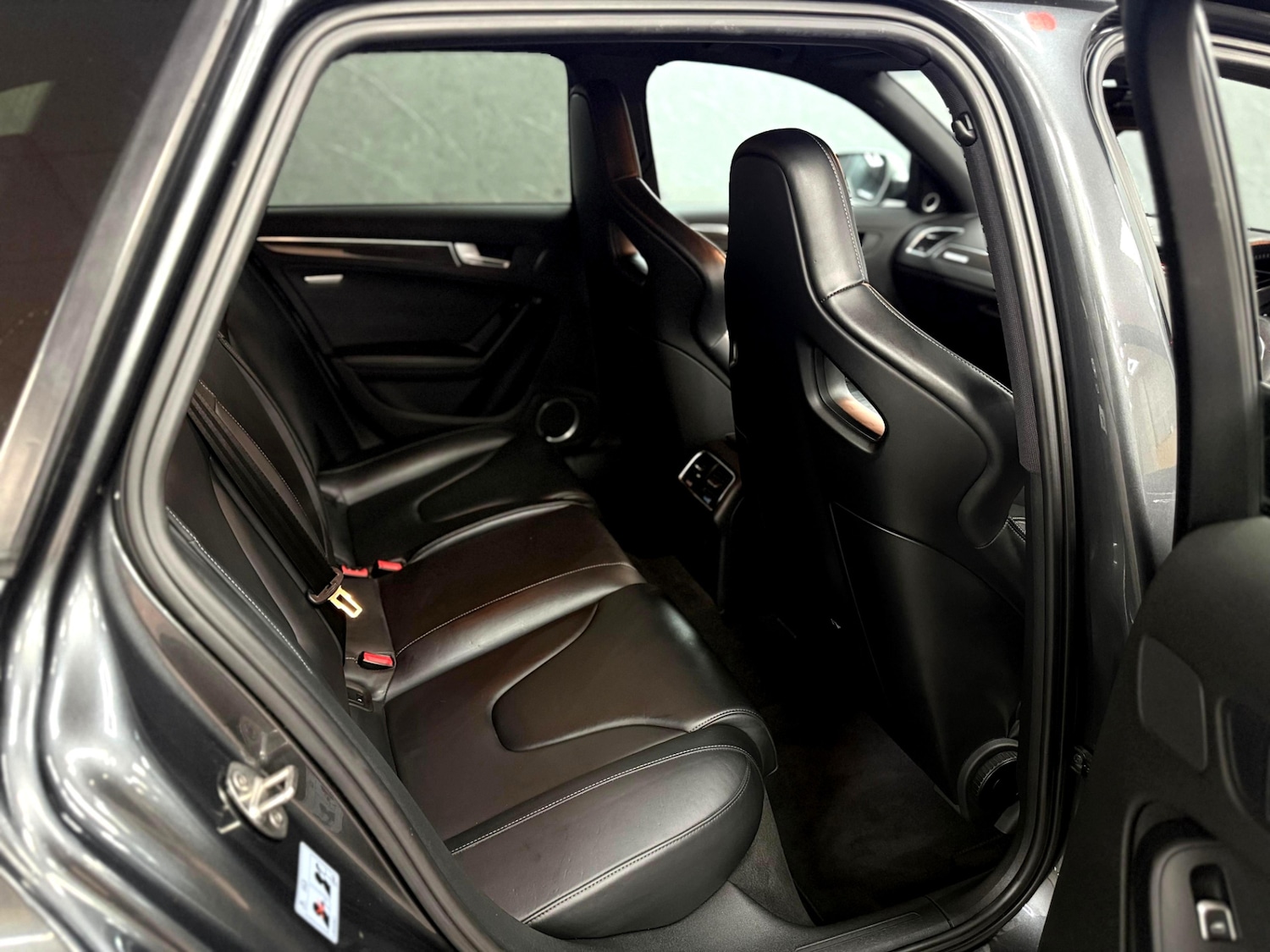 Used Audi RS4 2014 for sale - 76948531: Photo 13