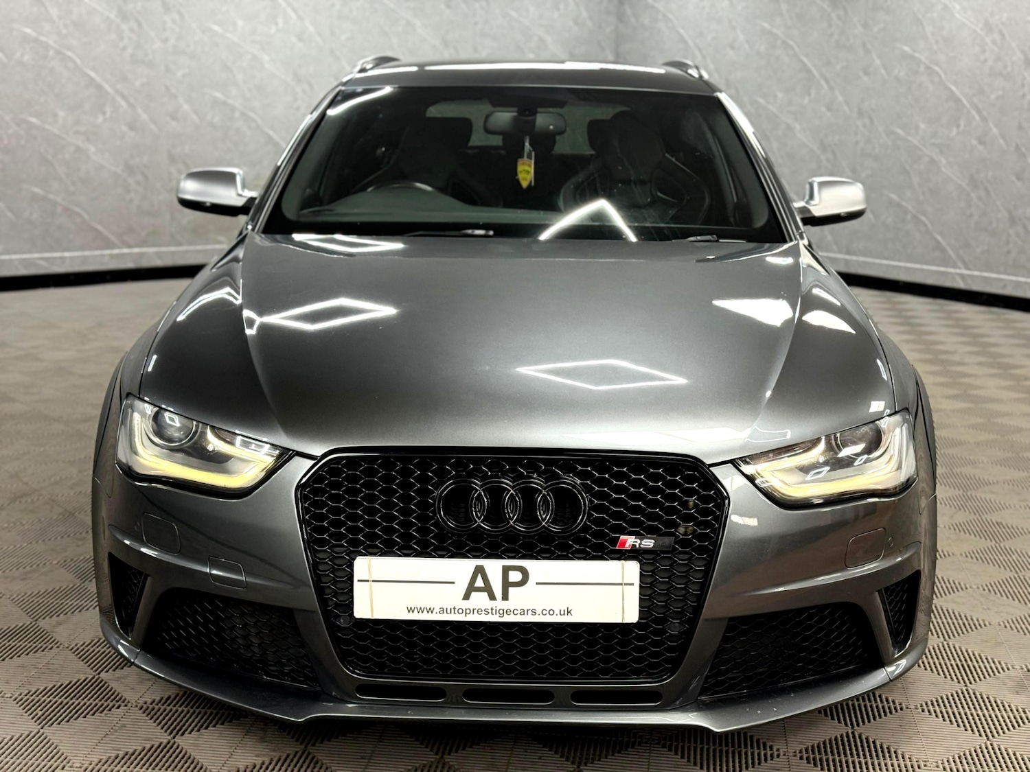 Used Audi RS4 2014 for sale - 76948531: Photo 14