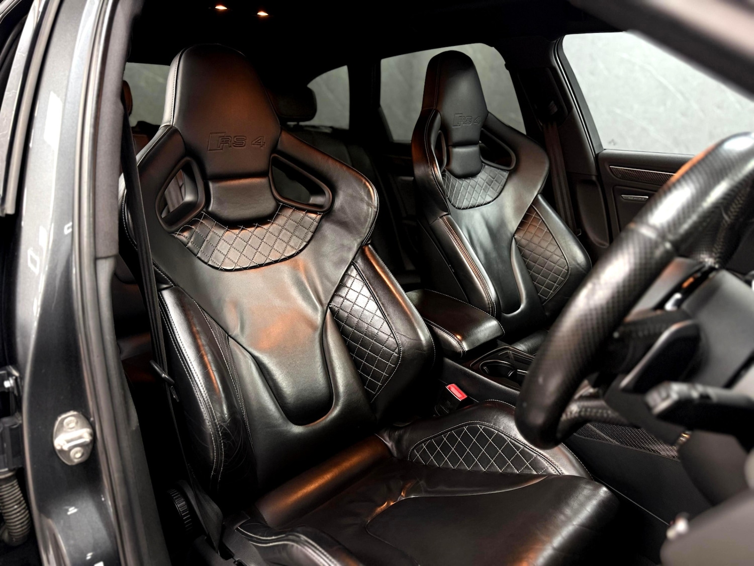 Used Audi RS4 2014 for sale - 76948531: Photo 32