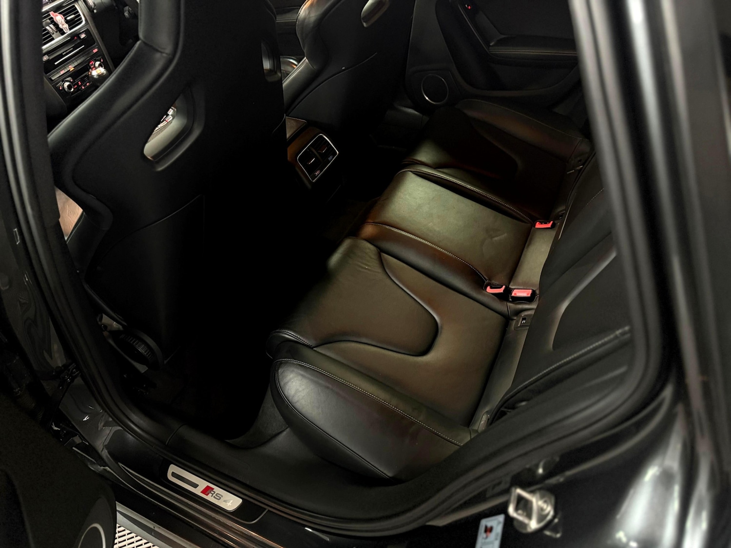 Used Audi RS4 2014 for sale - 76948531: Photo 36