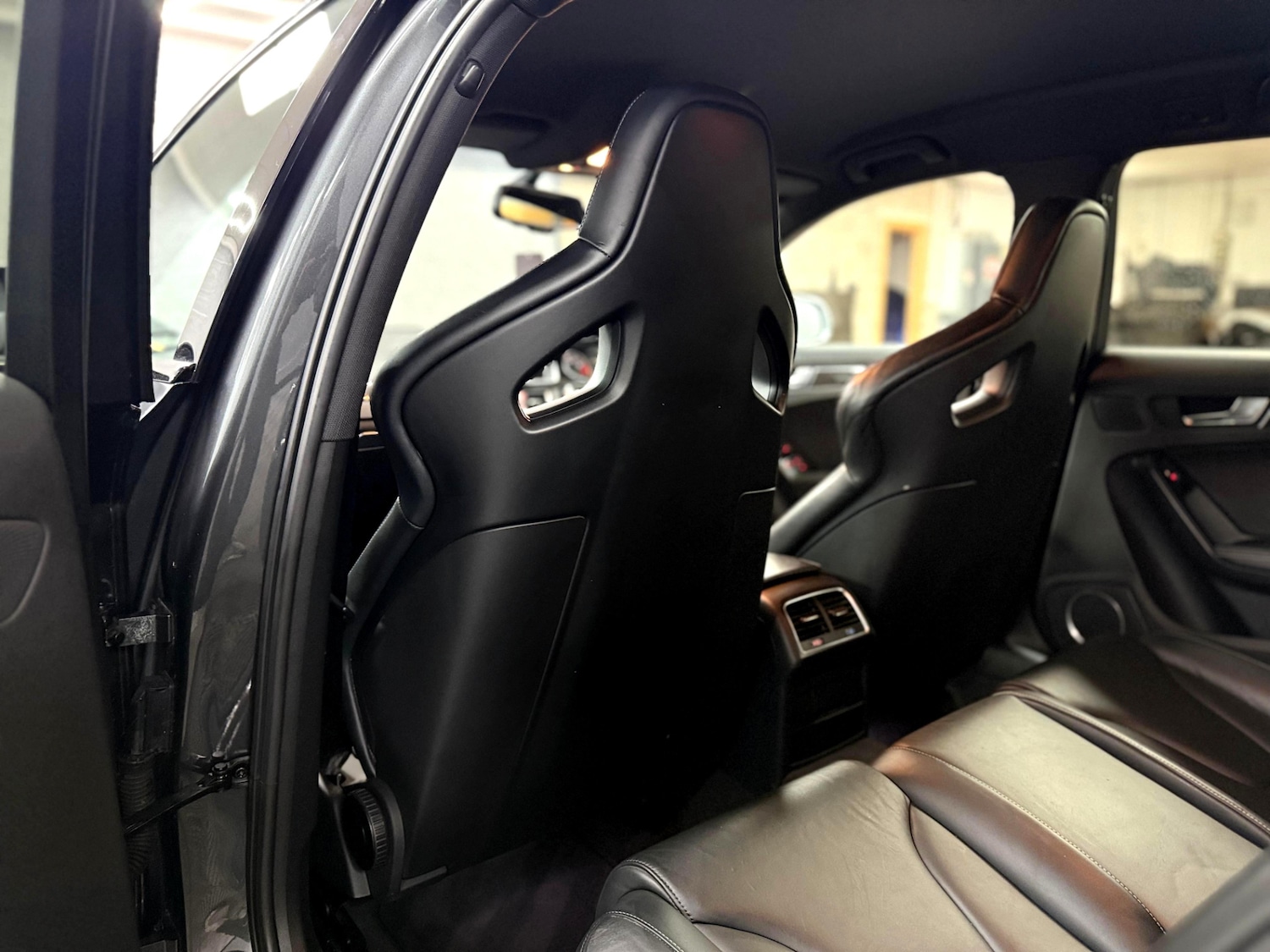 Used Audi RS4 2014 for sale - 76948531: Photo 37