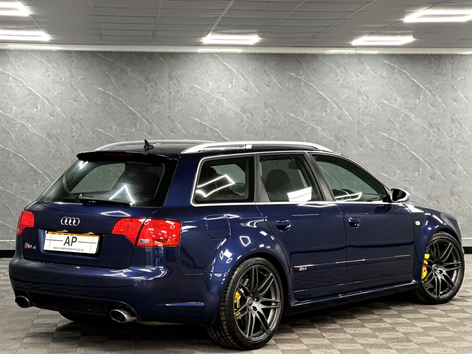 Used Audi RS4 2006 for sale - 76265246: Photo 11