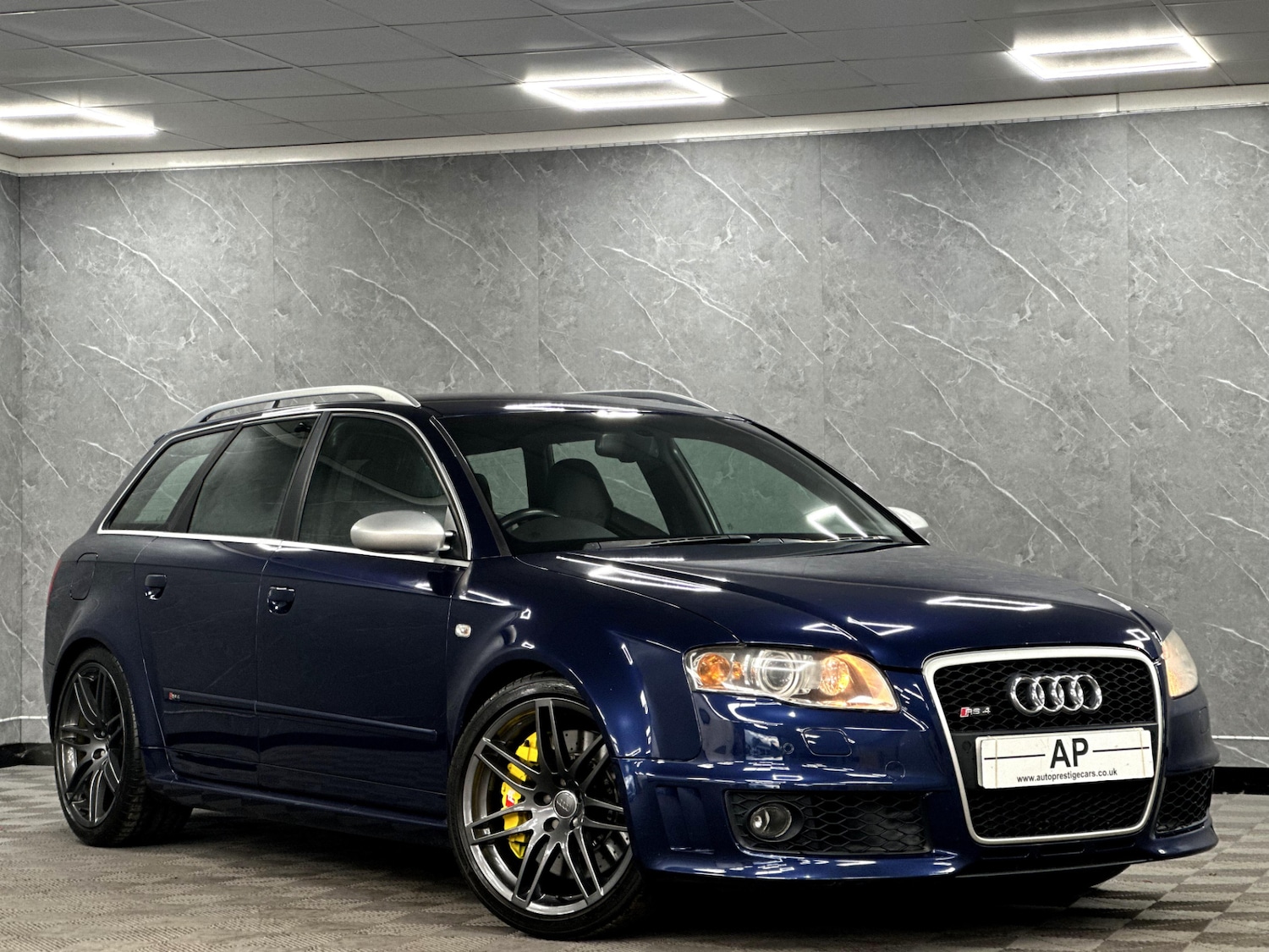 Used Audi RS4 2006 for sale - 76265246: Photo 16