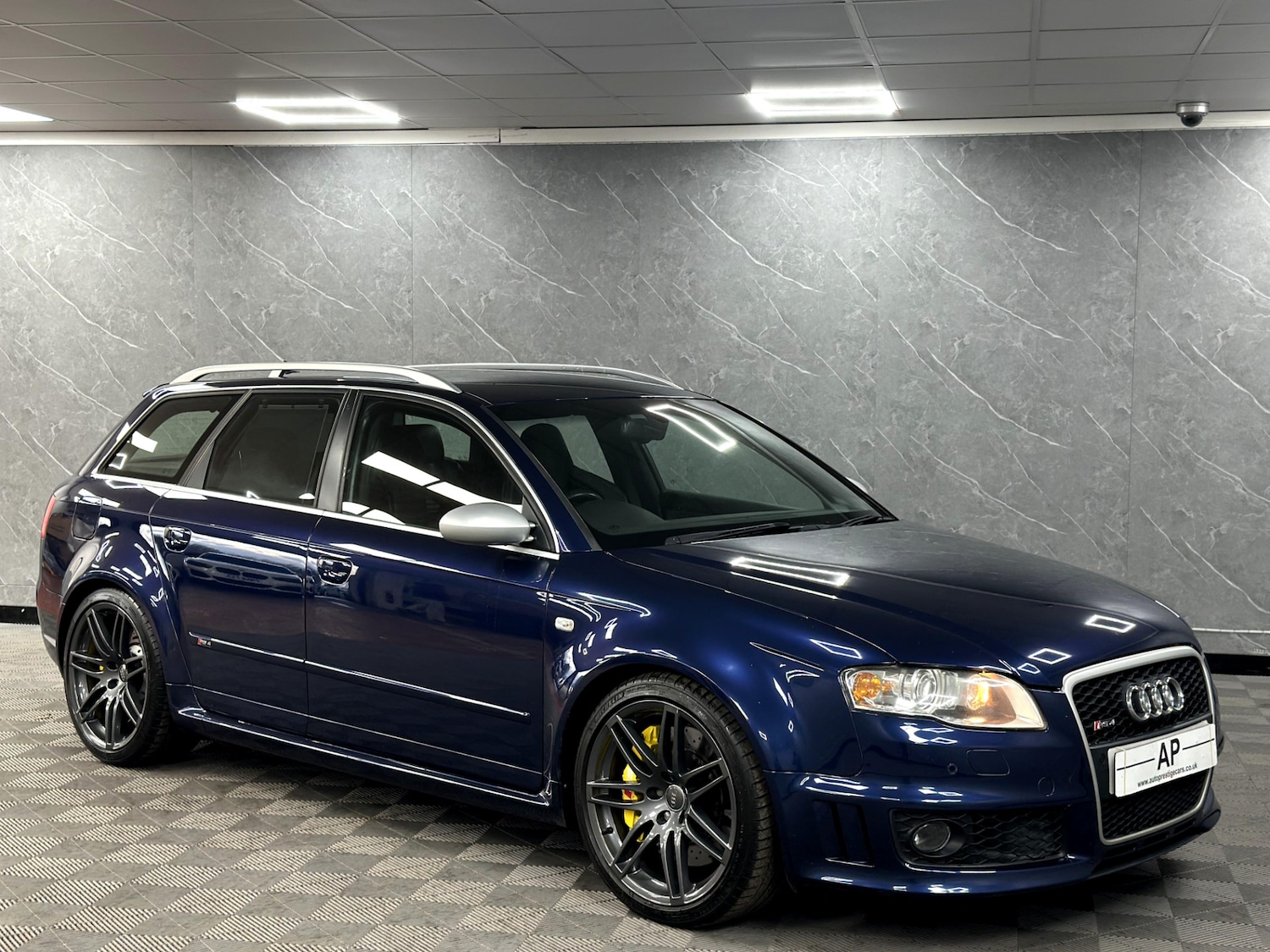 Used Audi RS4 2006 for sale - 76265246: Photo 17